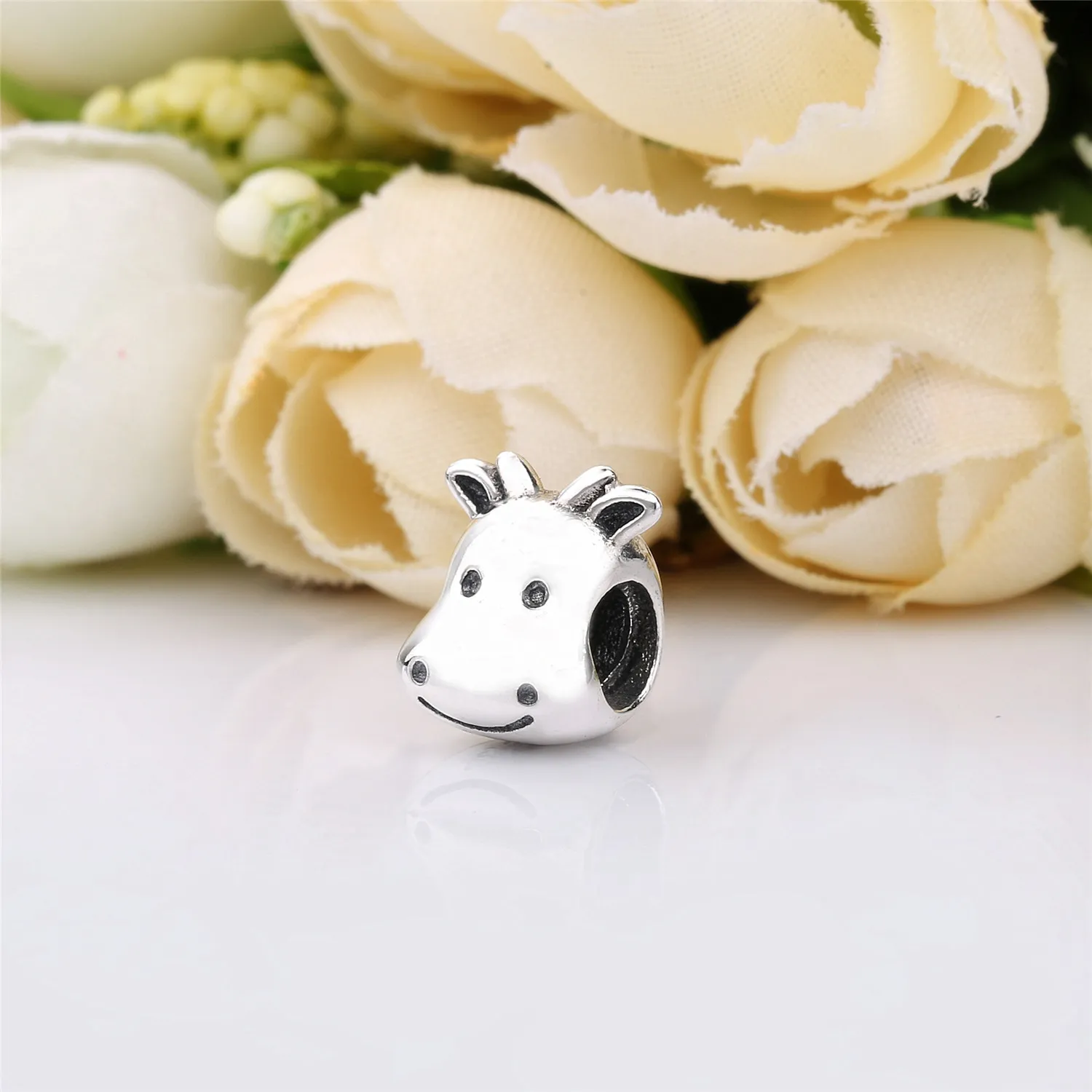 Pandora Cheerful Cow Charm - 791748