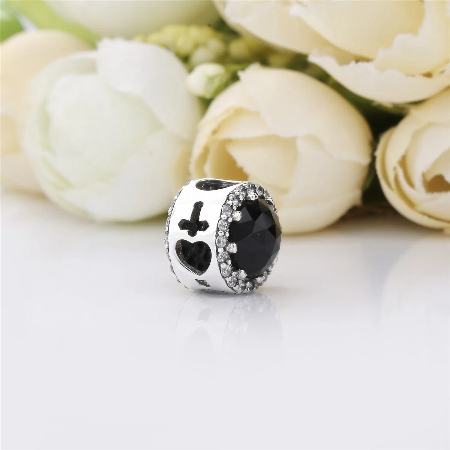 Pandora Disney Snow White silver charm with black crystal and clear cubic zirconia - 797487NCK