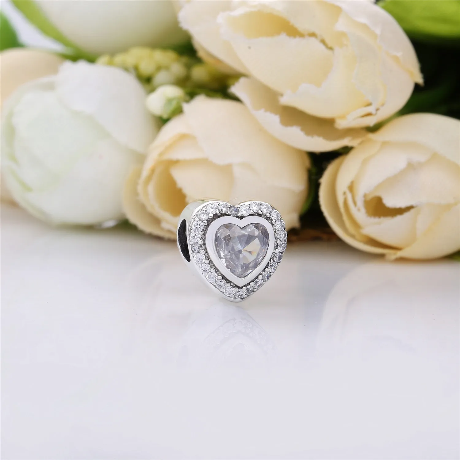 Pandora Heart silver charm with clear cubic zirconia - 797608CZ