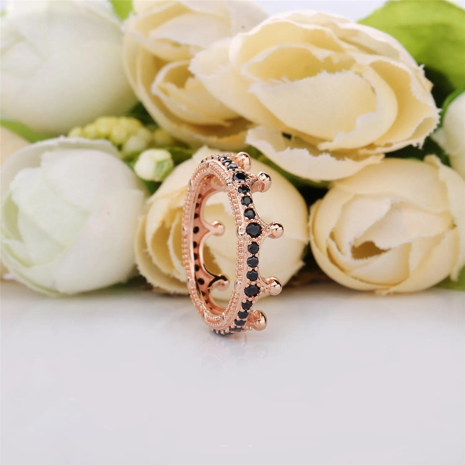 Pandora Crown 14k rose gold-plated ring with black crystal - 187087NCK