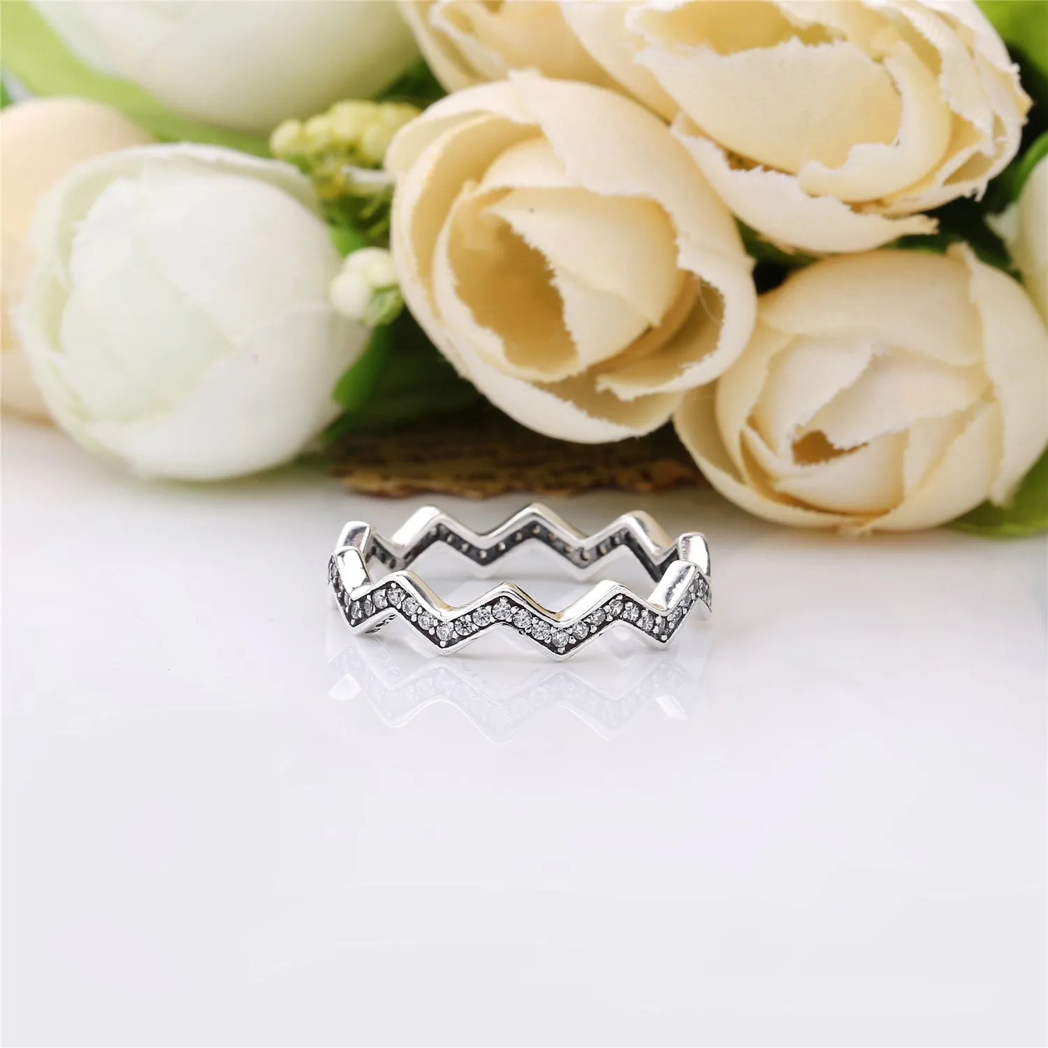 Pandora Zigzag silver ring with clear cubic zirconia - 197751CZ