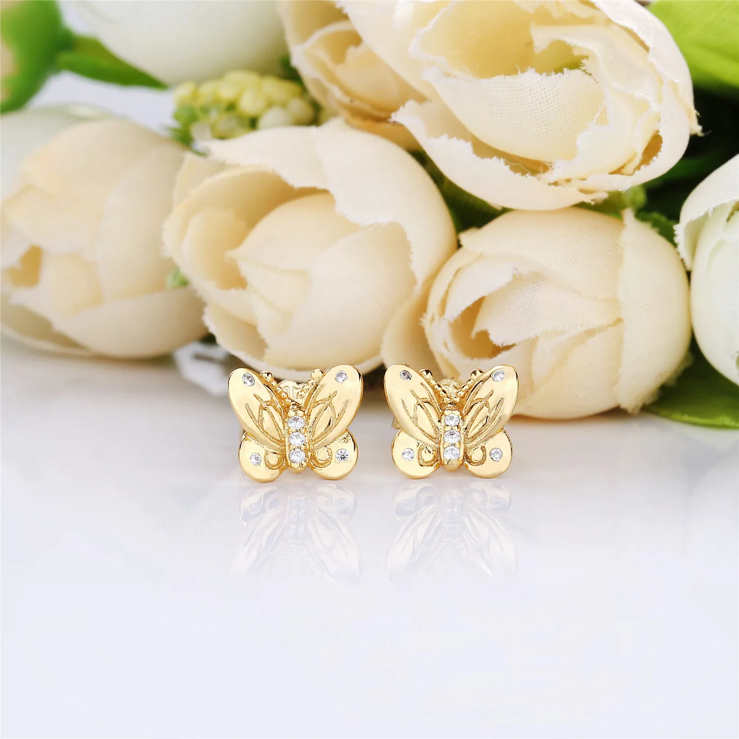 Butterfly Pandora Shine stud earrings with clear cubic zirconia - 267921CZ