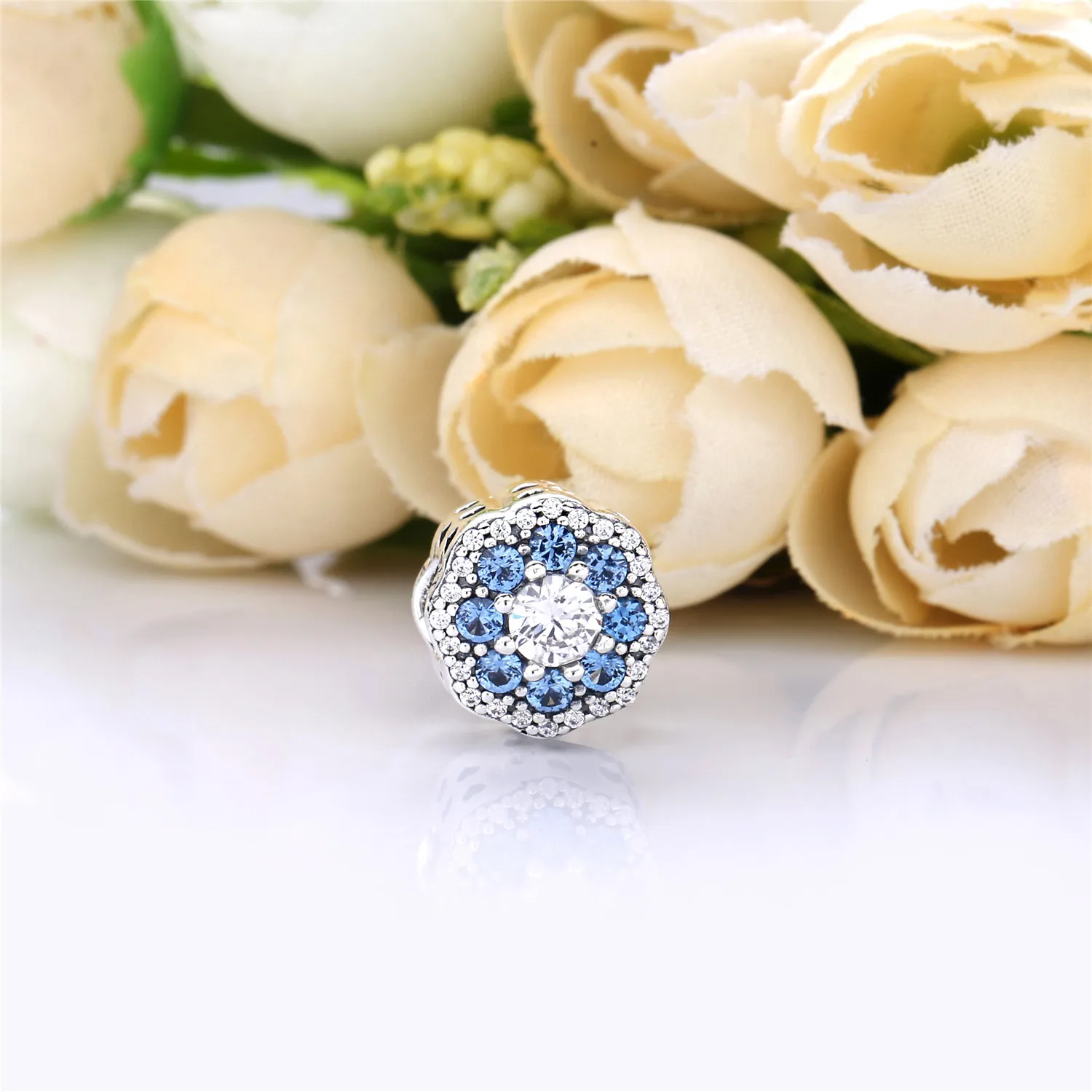 PANDORA Blue Sparkle Flower Charm - 797851NMB