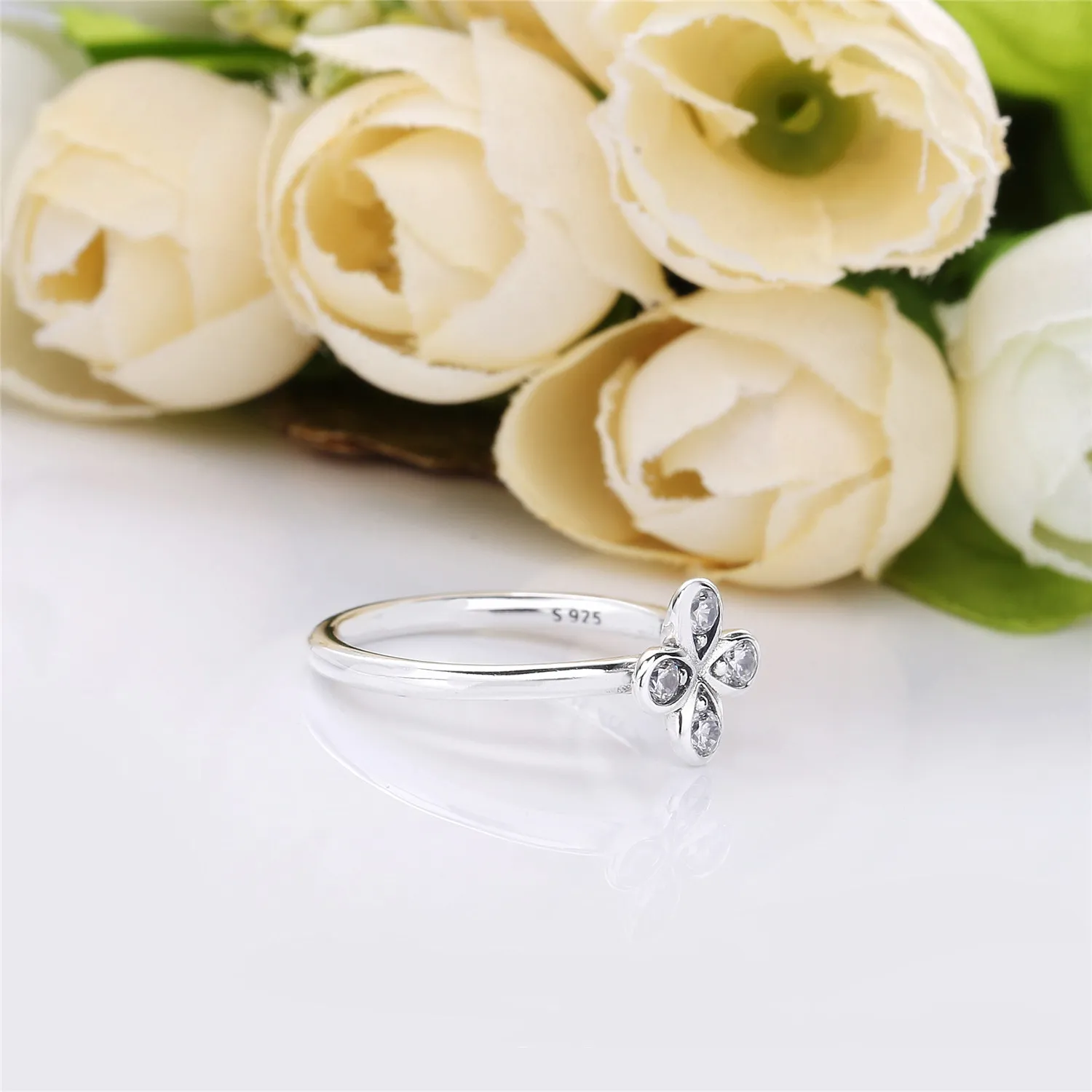 Pandora Flower silver ring with clear cubic zirconia - 197967CZ