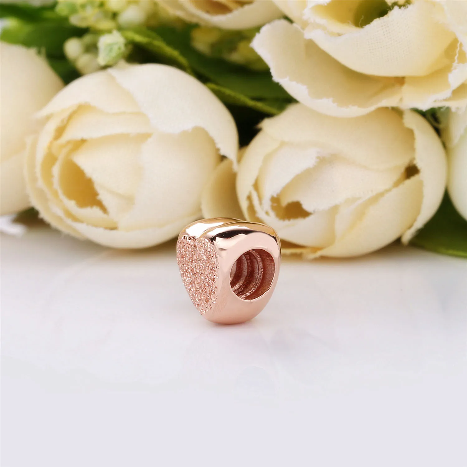 Matt Brilliance Heart Charm, Pandora Rose™ - 787881