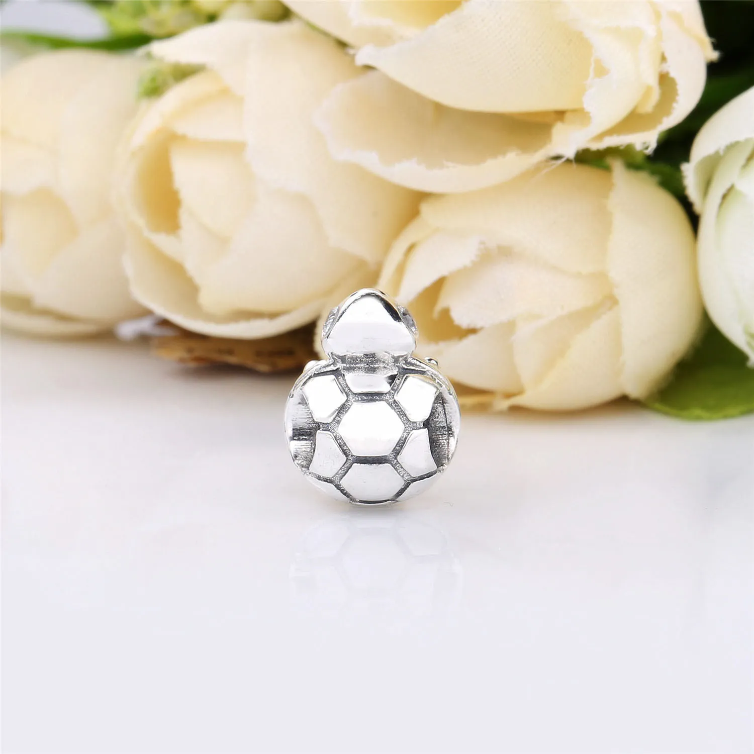 PANDORA Bright-Eyed Turtle Charm - 797878CZ