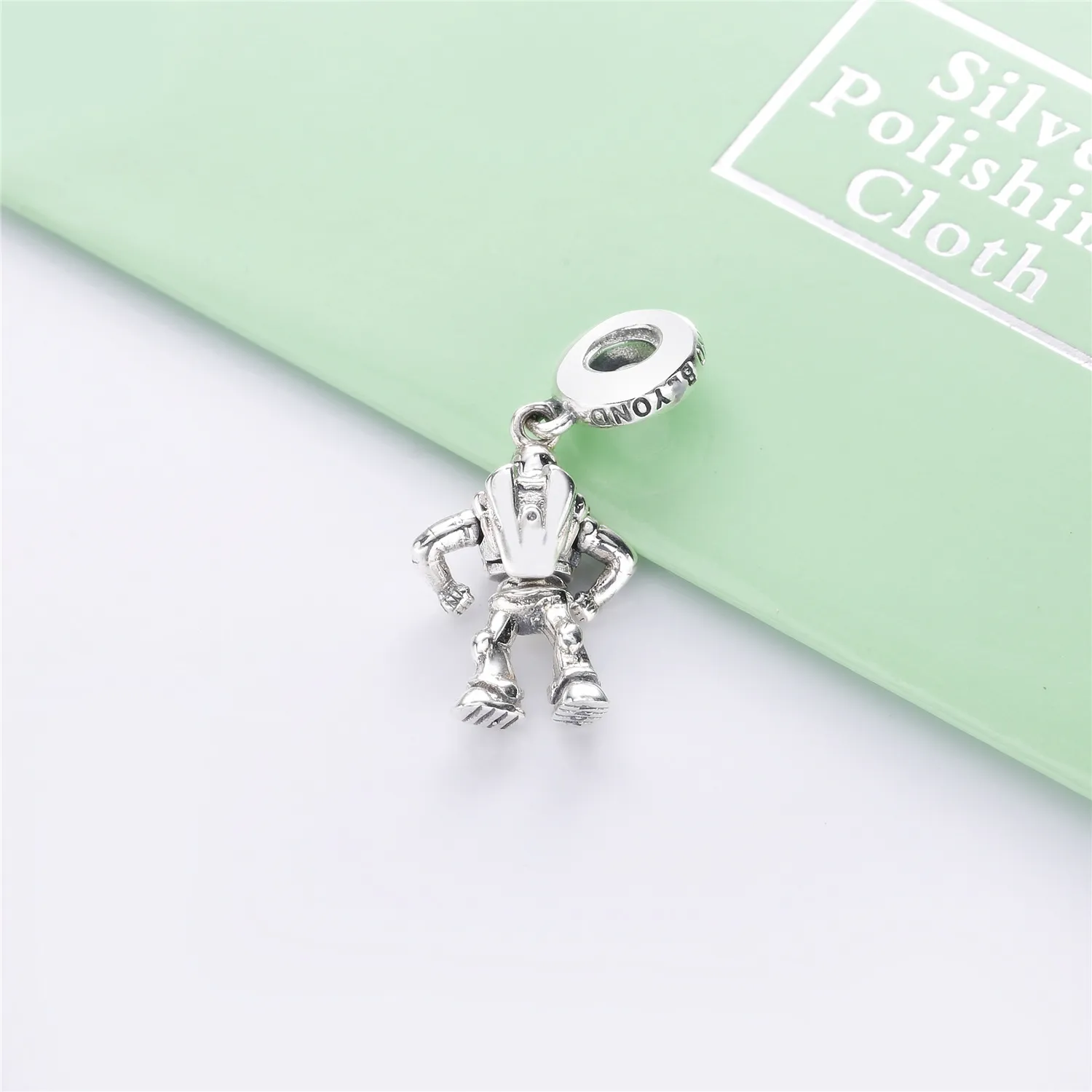 Pandora Disney Buzz Lightyear sølv dingler med røde cubic zirconia og lilla emalje - 798042CZR