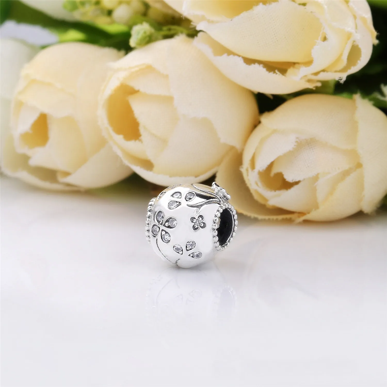 Pandora Skull silver charm with clear cubic zirconia - 797866CZ