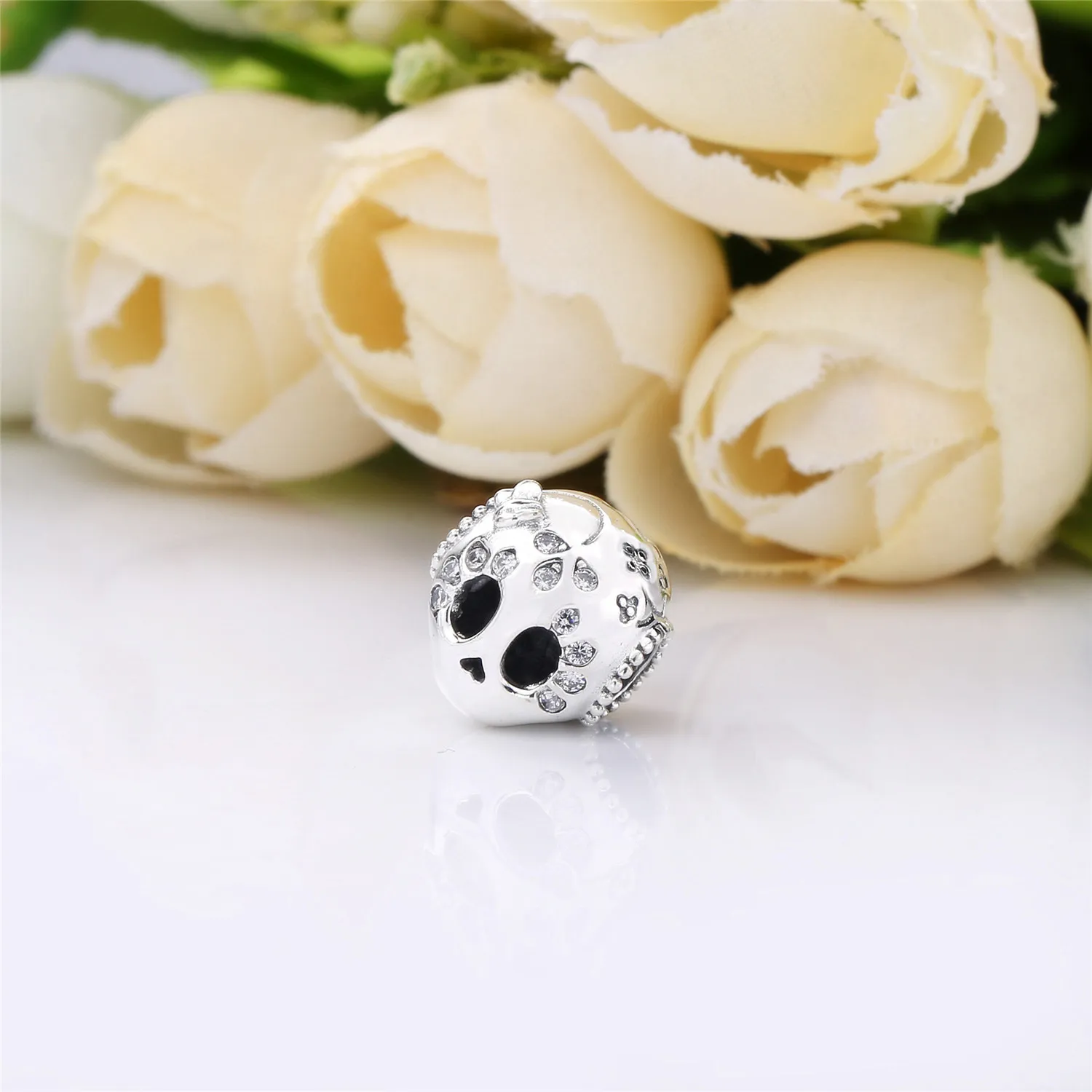 PANDORA Sparkling Skull Charm - 797866CZ