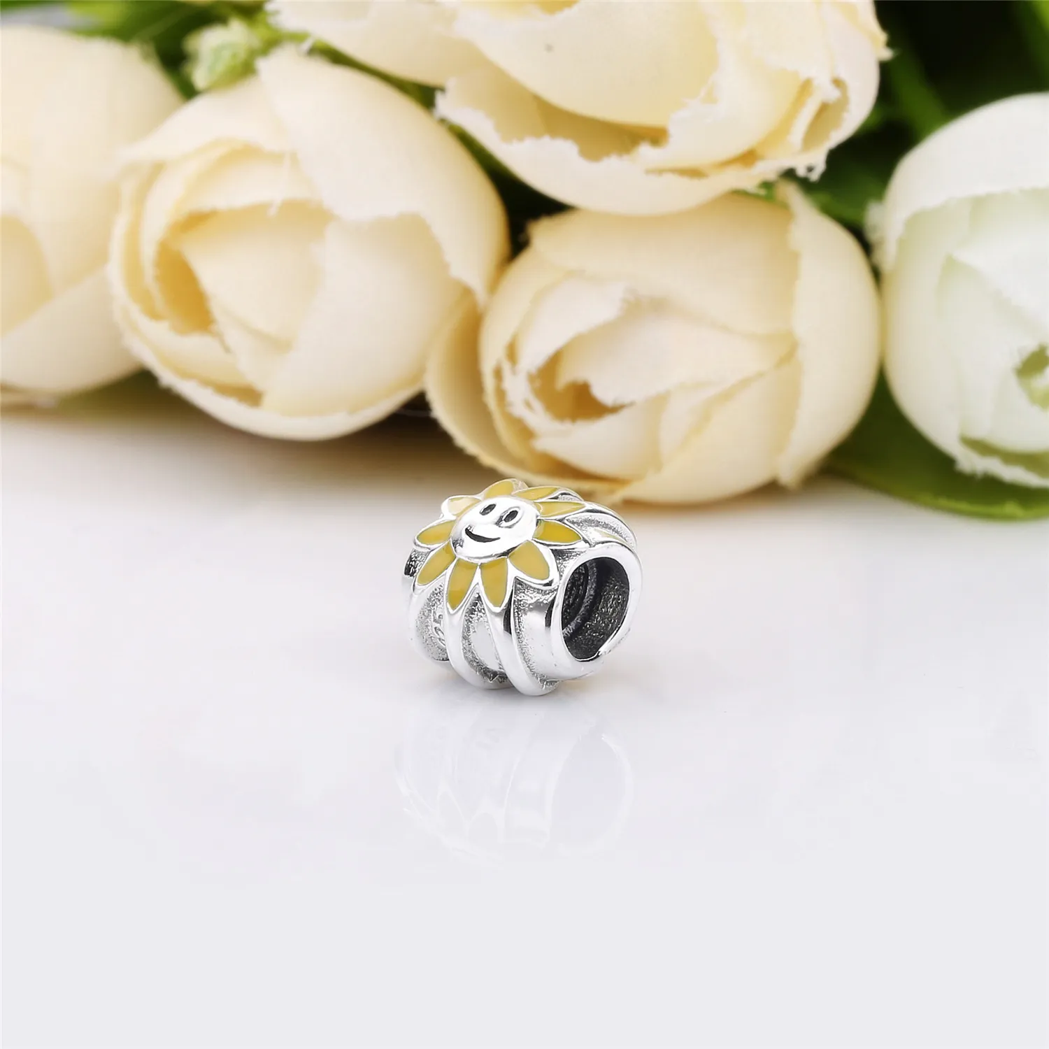 Pandora Sol, charm - 790532EN20