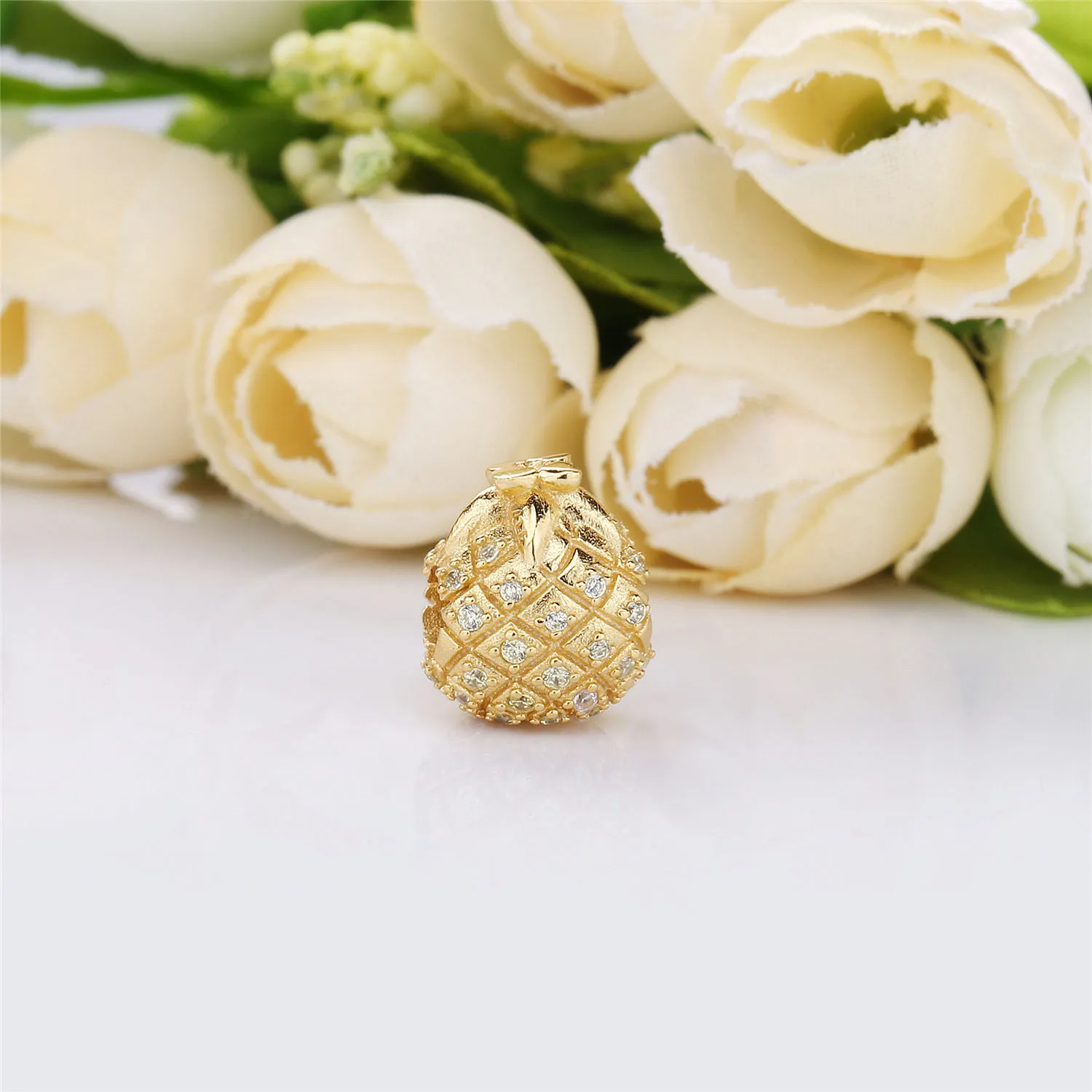 Pineapple Pandora Shine charm with golden coloured cubic zirconia - 767904CCZ