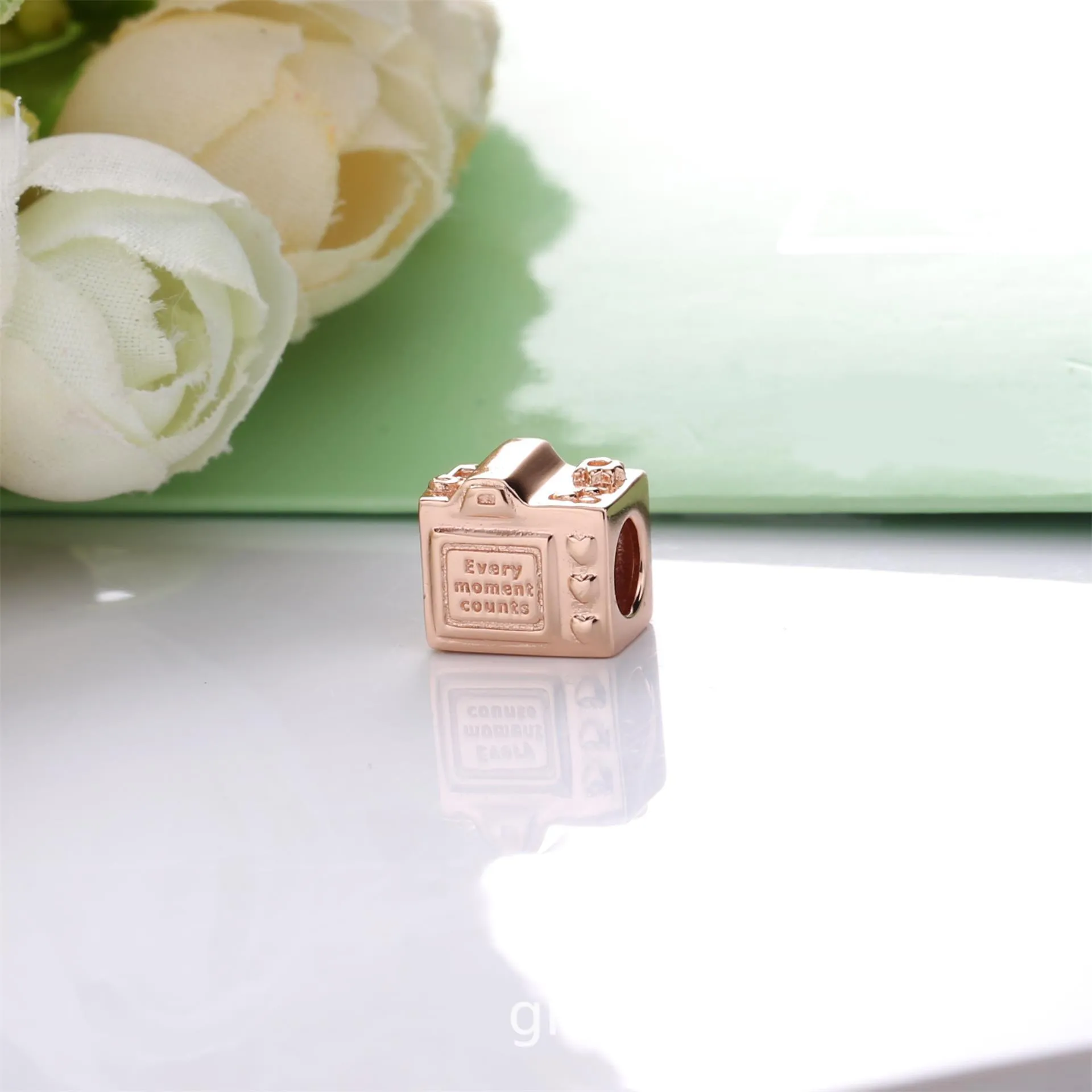 Camera PANDORA Rose charm with clear cubic zirconia - 787986CZ