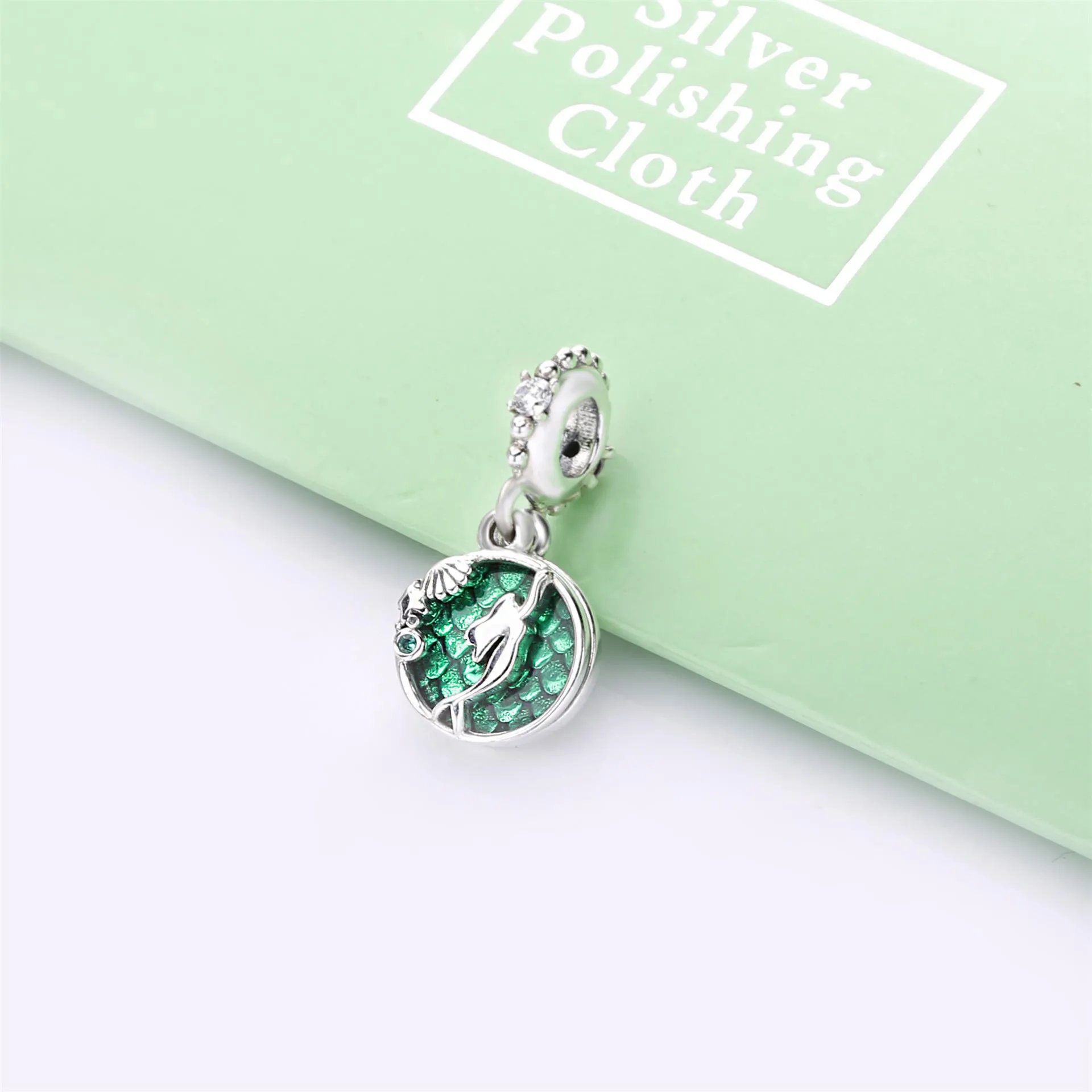 Pandora Disney Ariel sterling sølv dingler med klar cubic zirconia, kongegrønn krystall og grønn emalje - 798231CZ