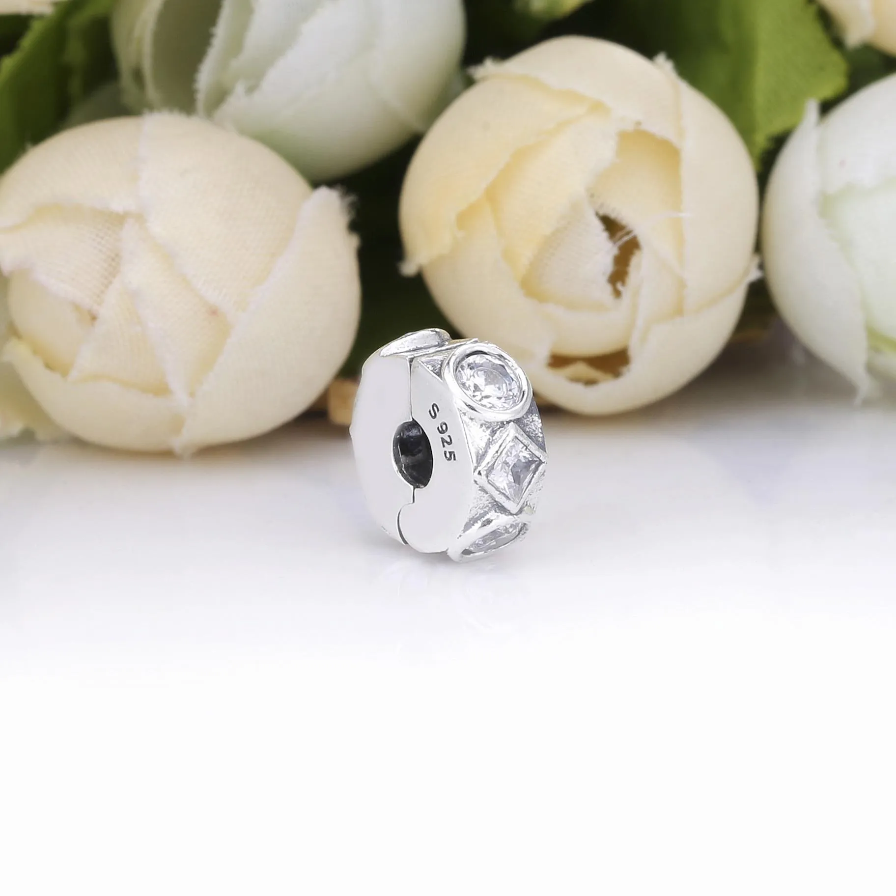 Pandora Geometric Shapes klemmecharm - 798463C01