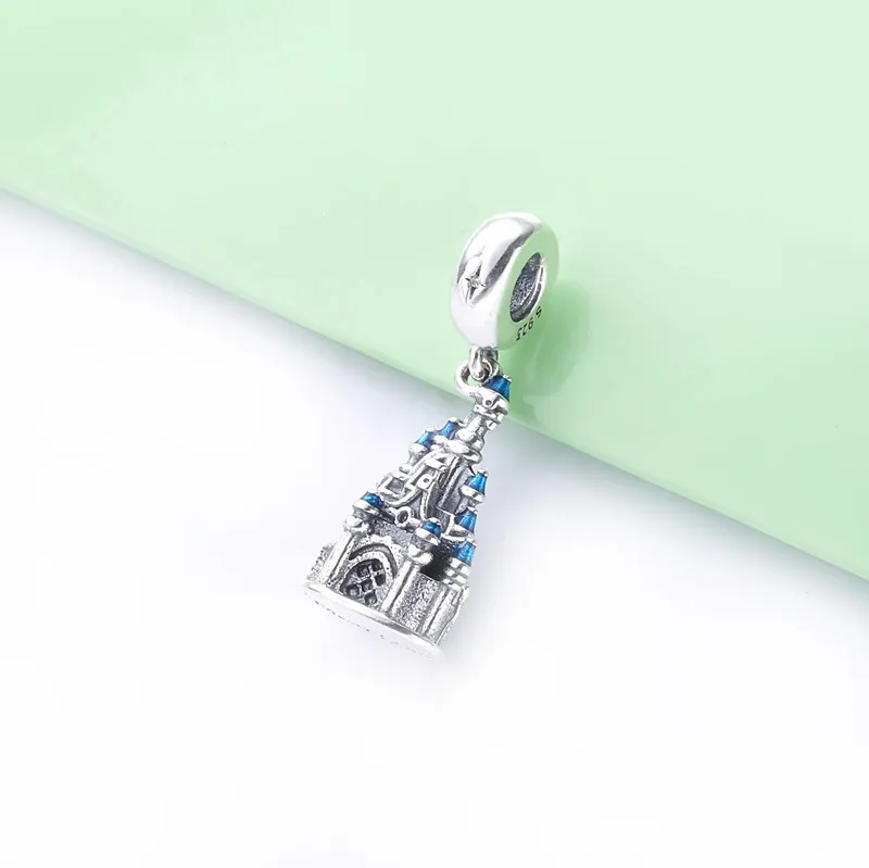 Cinderella Castle Charm av Pandora Jewelry – Walt Disney World – P400020937933