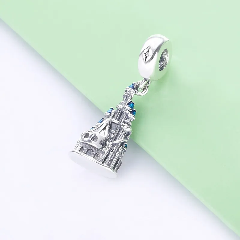 Cinderella Castle Charm av Pandora Jewelry – Walt Disney World – P400020937933