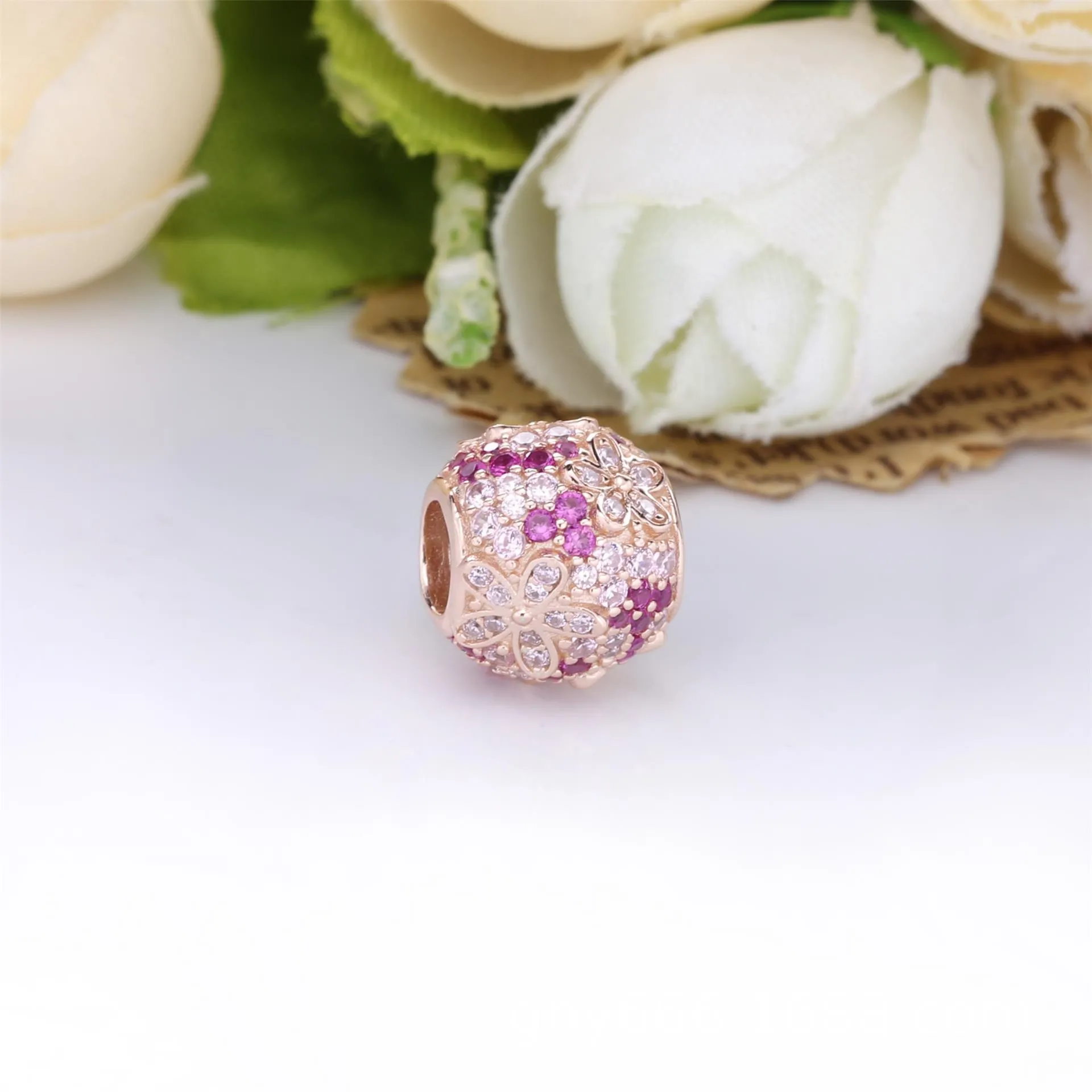 Pandora Rosa Pavé Tusenfryd Charm - 788797C01