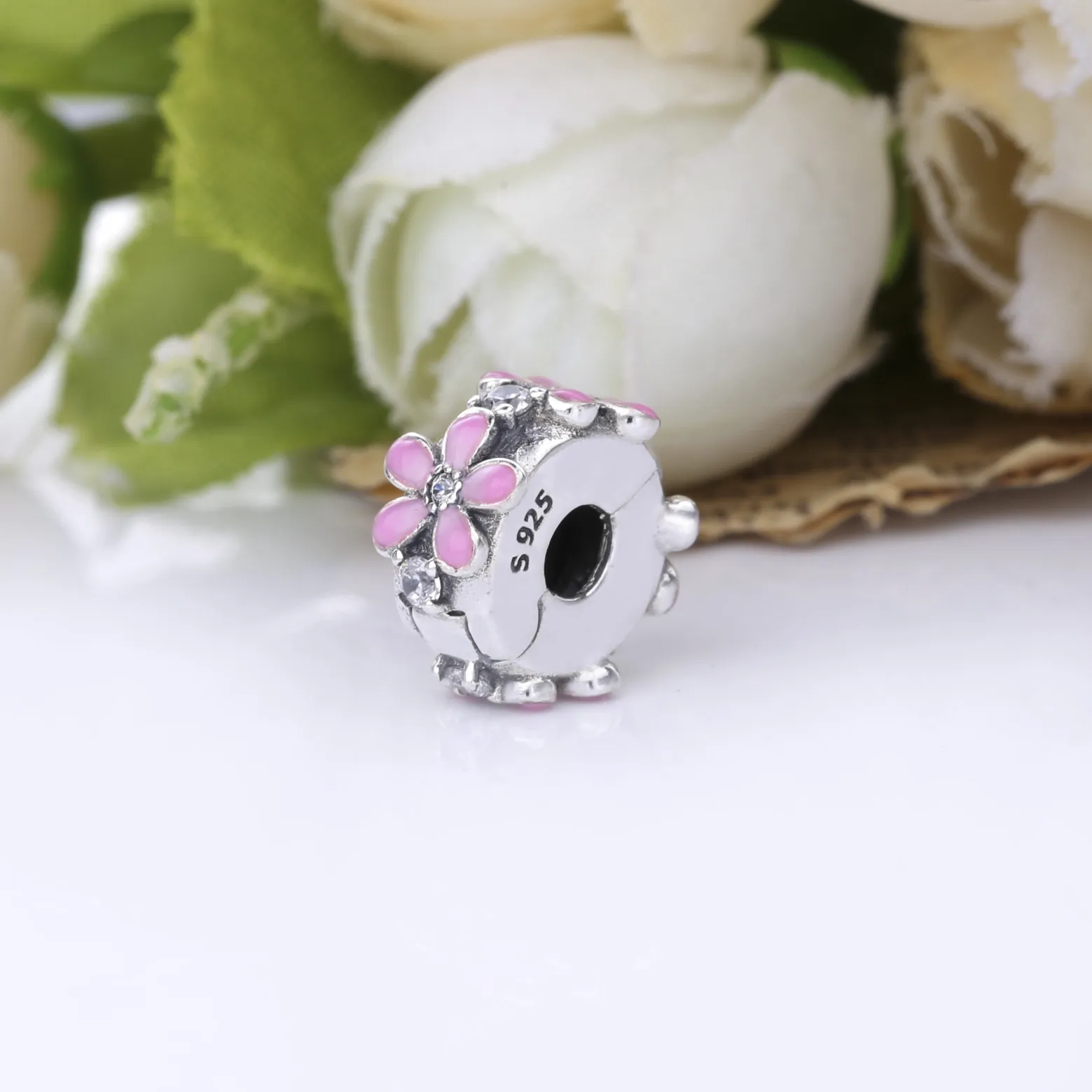 Pandora Rosa Tusenfryd Klemmecharm - 798809C01