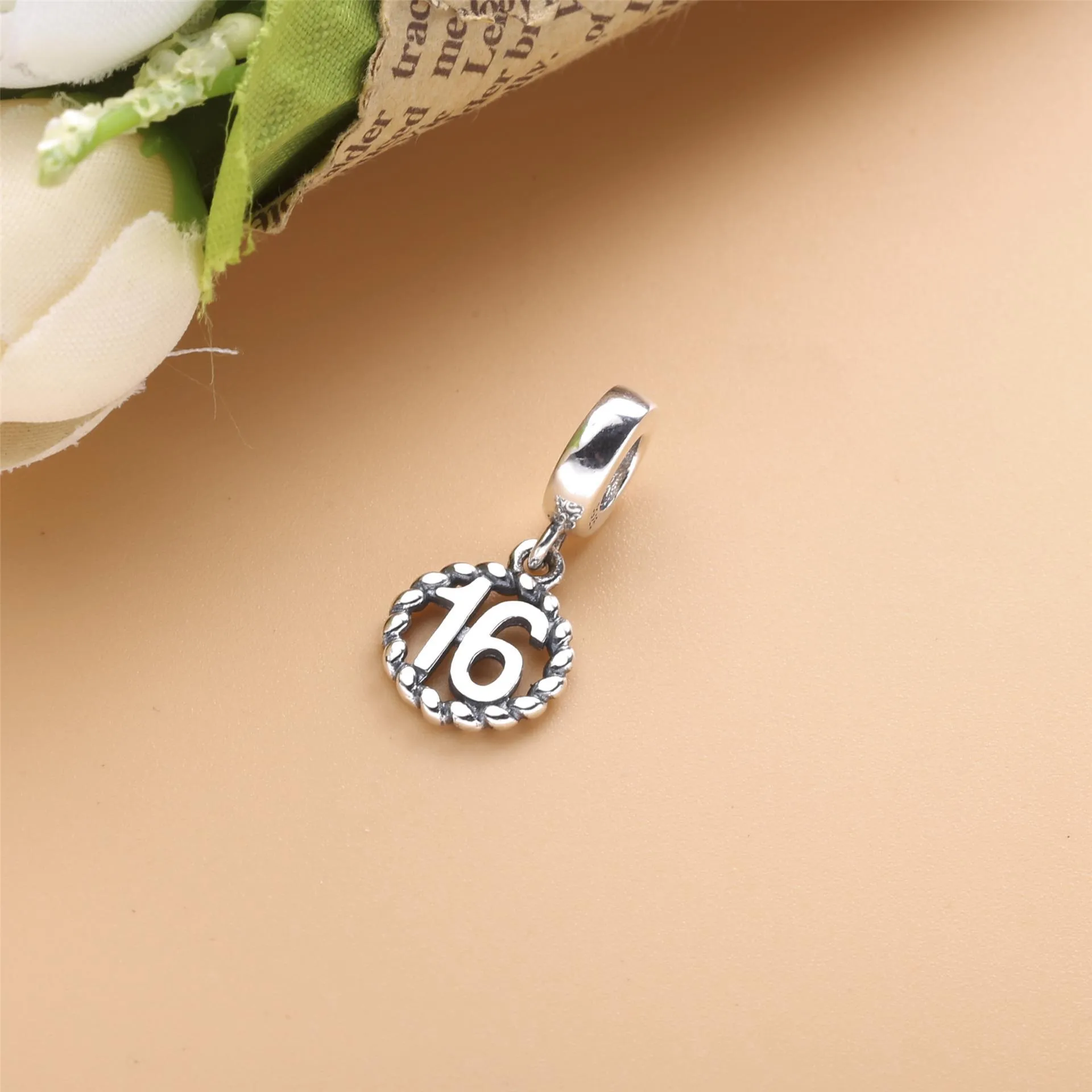 Pandora Seksten, hengende charm - 790494