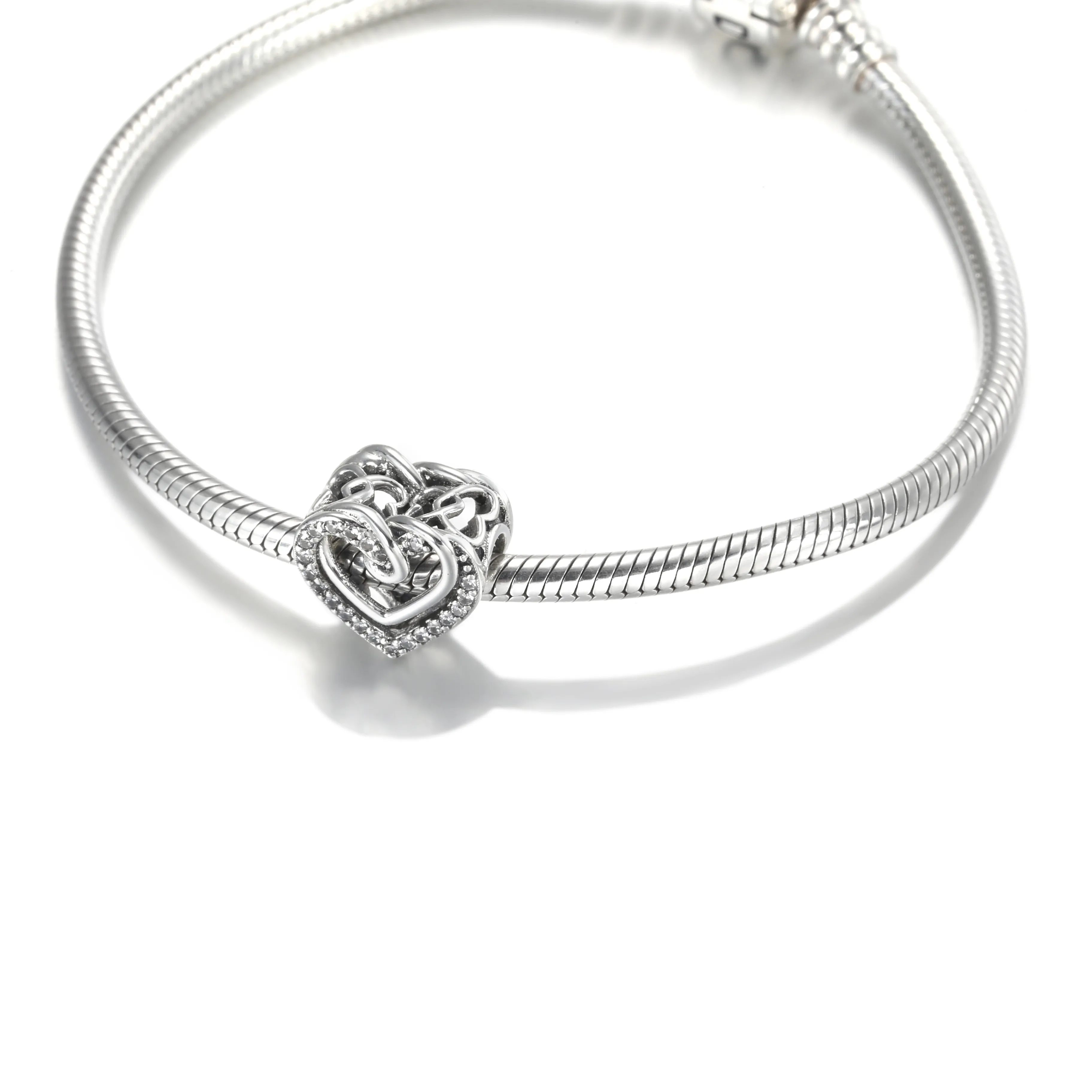 Pandora Funklende Sammenflettede Hjerter Charm - 799270C01