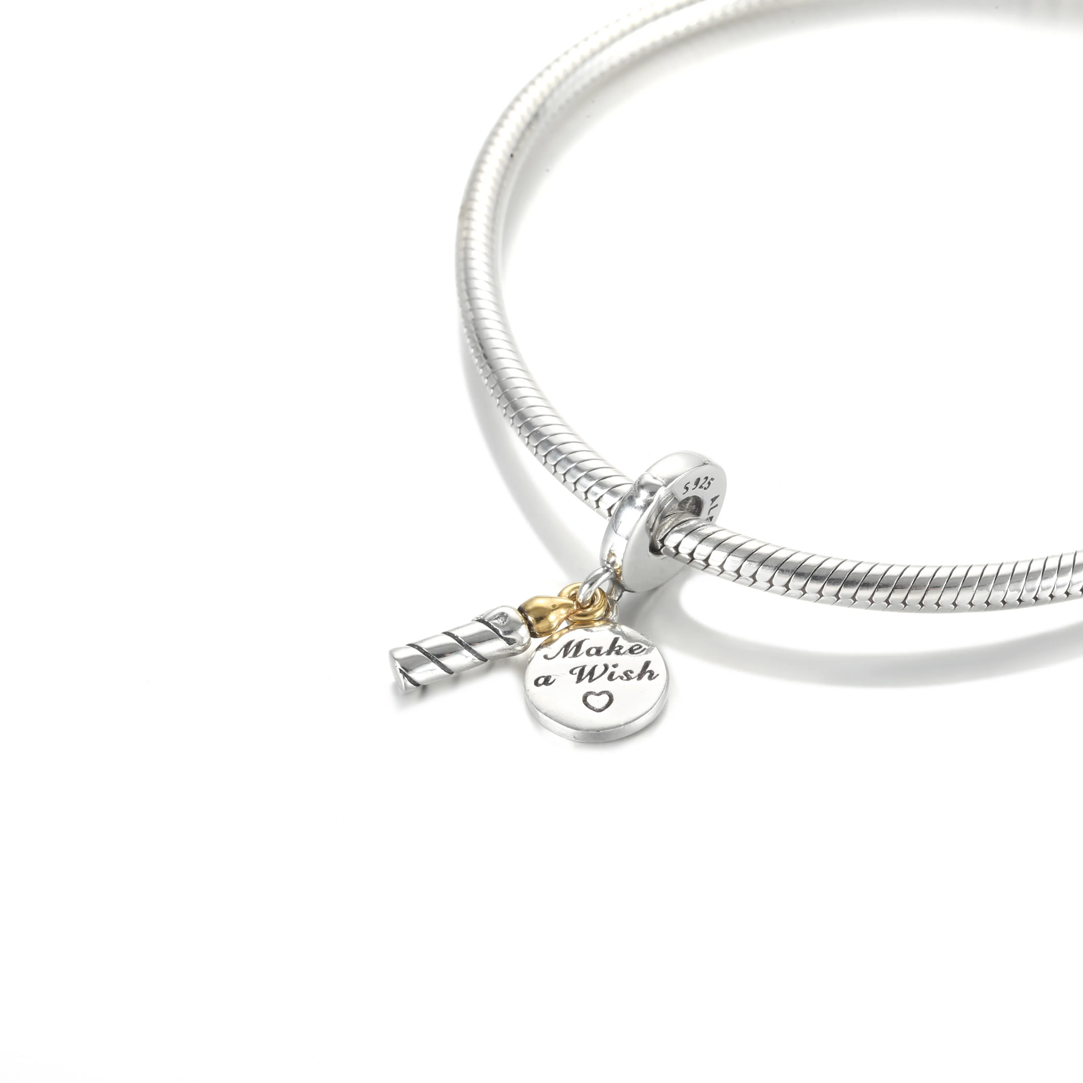 Pandora Tofarget Fødselsdagslys Hengende Charm - 799328C00