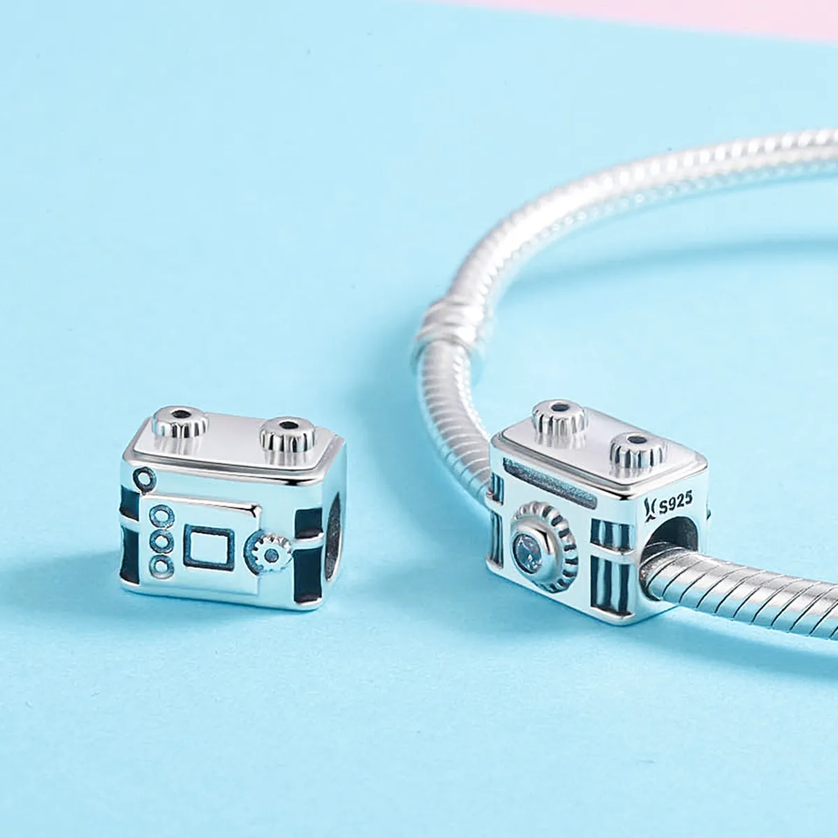 Pandora Style Silver Camera in Memory Charm - SCC516