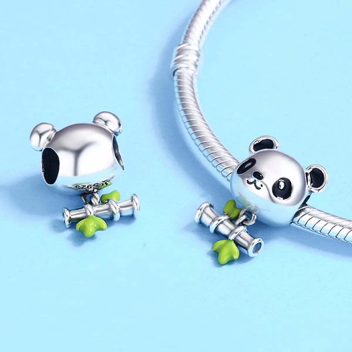 Pandora Style Silver Panda elsker å spise bambus sjarm - SCC325