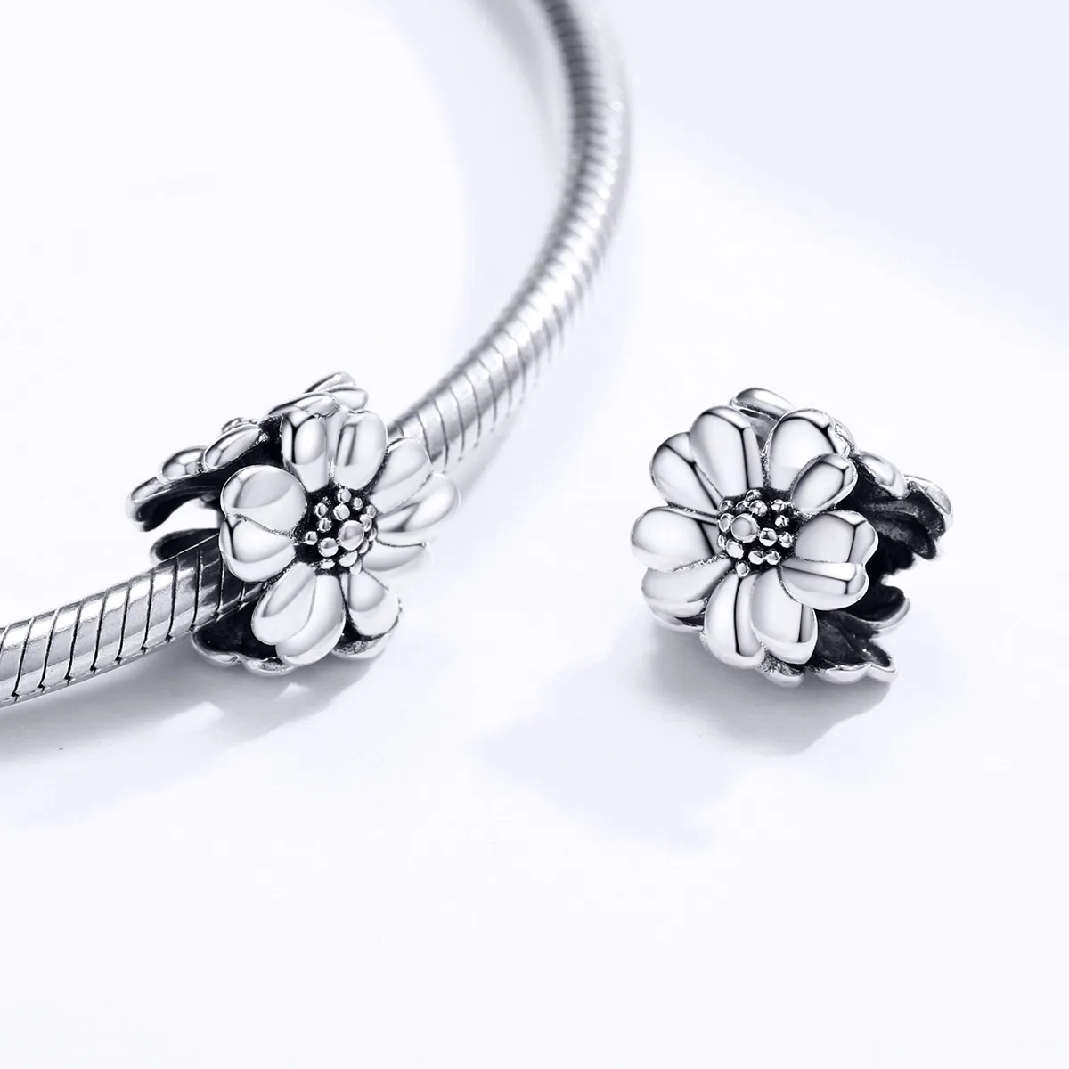 Pandora Style Silver Three Flowers Charm - SCC1486