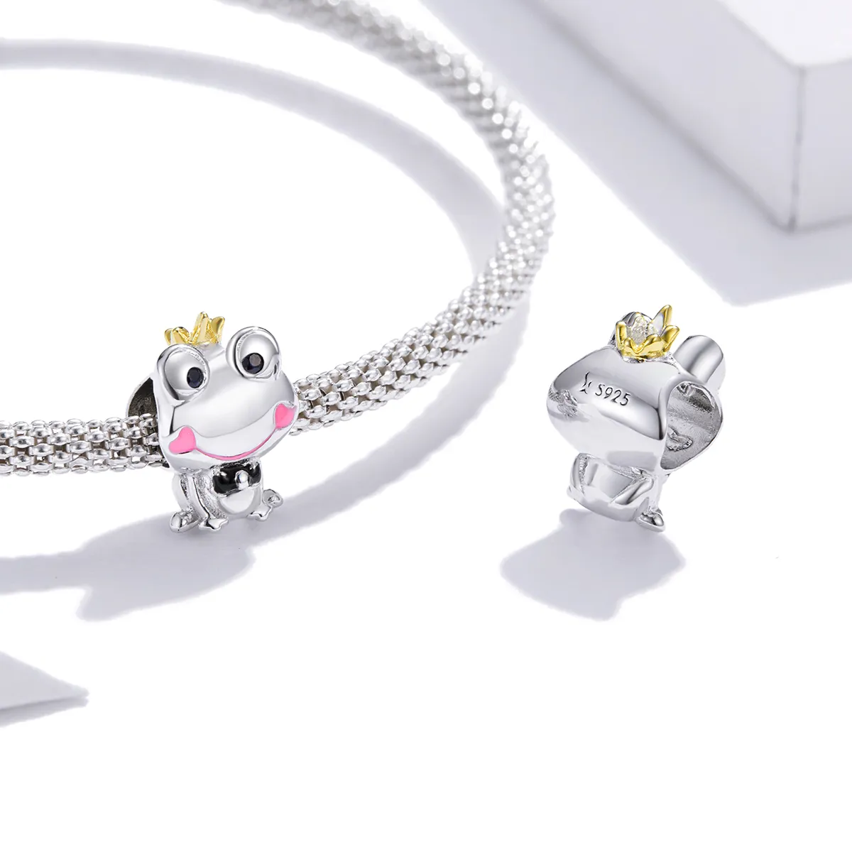 Pandora Style Two Tone Gentle Frog Charm - SCC1769