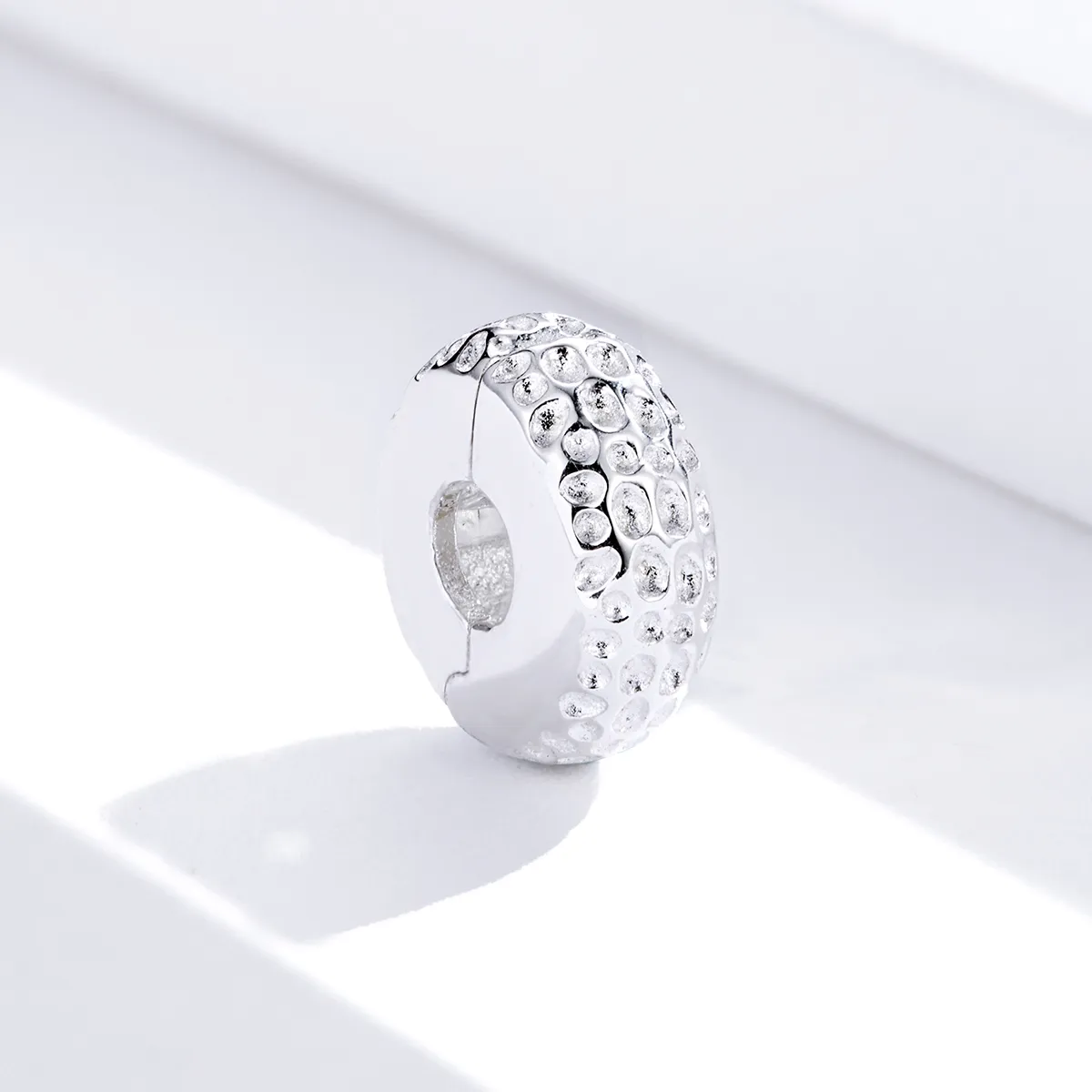 Pandora Style Silver Texture Clip - SCC1490