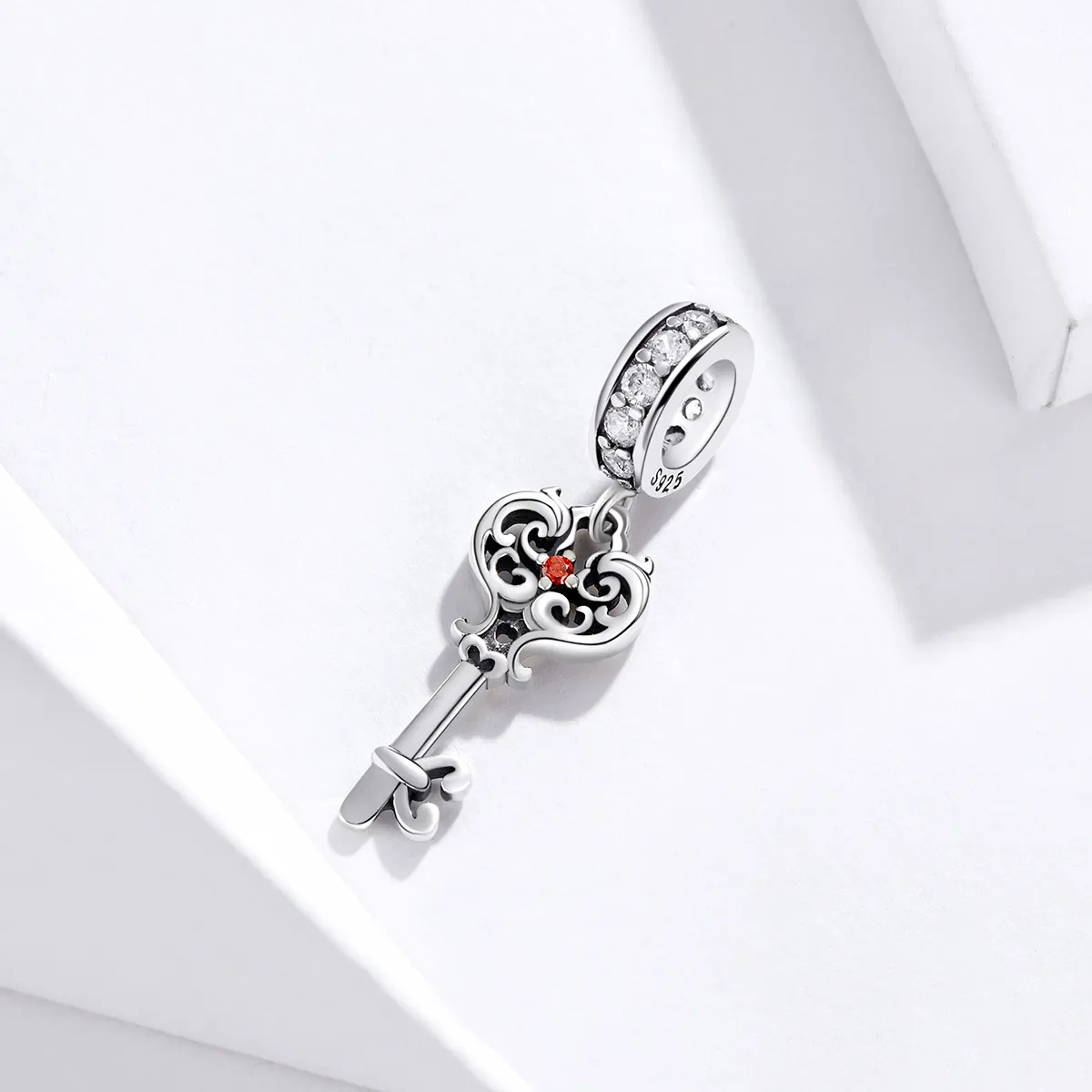 Pandora Style Silver Heartslock Dangle - BSC092