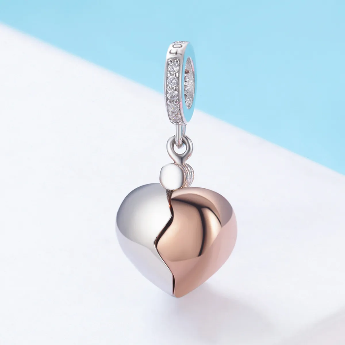 Pandora Style Two Tone Bicolor Key In Open Heart Dingle - SCC844