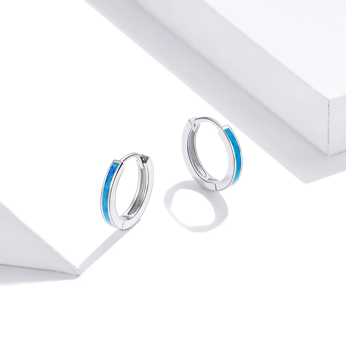 Pandora Style Sølv Opal Hoop Øredobber - SCE992