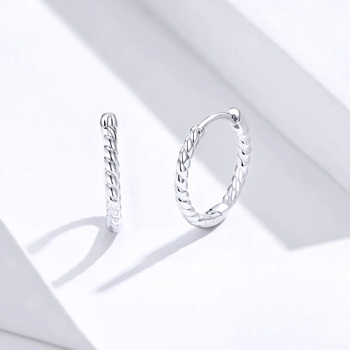 Pandora Style Sølvveving geometri Hoop øredobber - SCE841