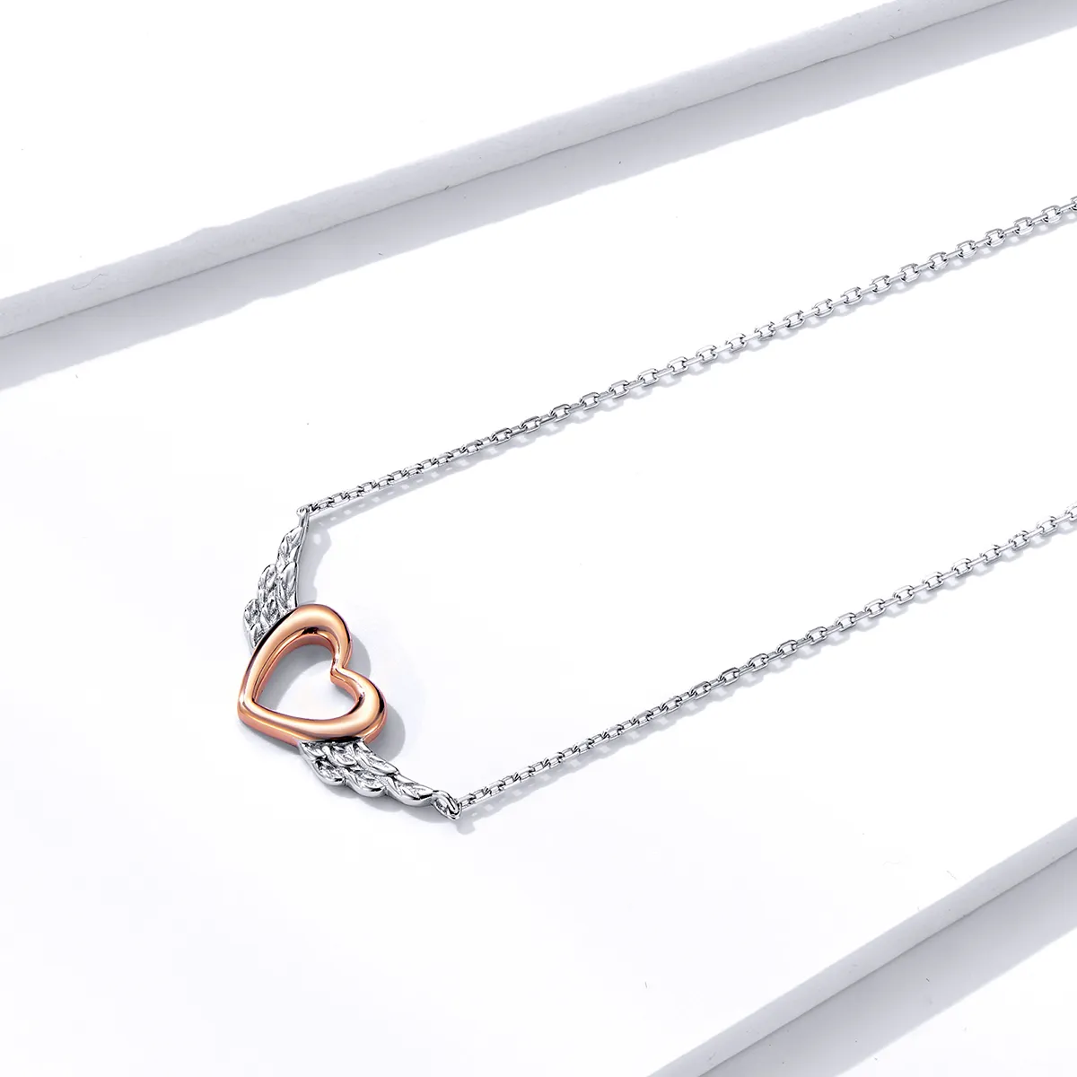 Pandora Style Two Tone Bicolor Heart Wing Anheng Halskjede - BSN162