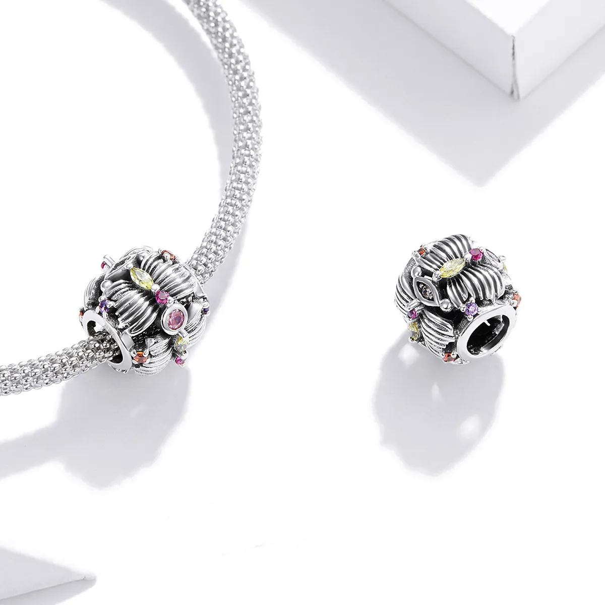 Pandora Style Blooming Charm - SCC1684