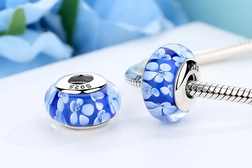 Pandora Style Blå Murano Glass Hvite Blomster Charm - SCZ006