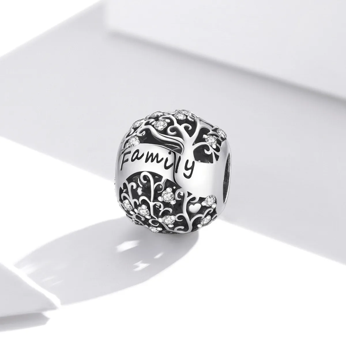 Pandora Style Family Tree Charm - BSC489