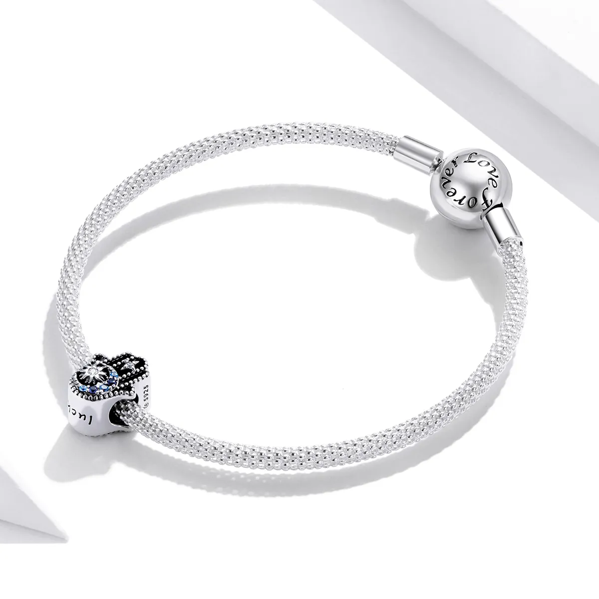 Pandora Style Lucky Hand Charm - BSC440