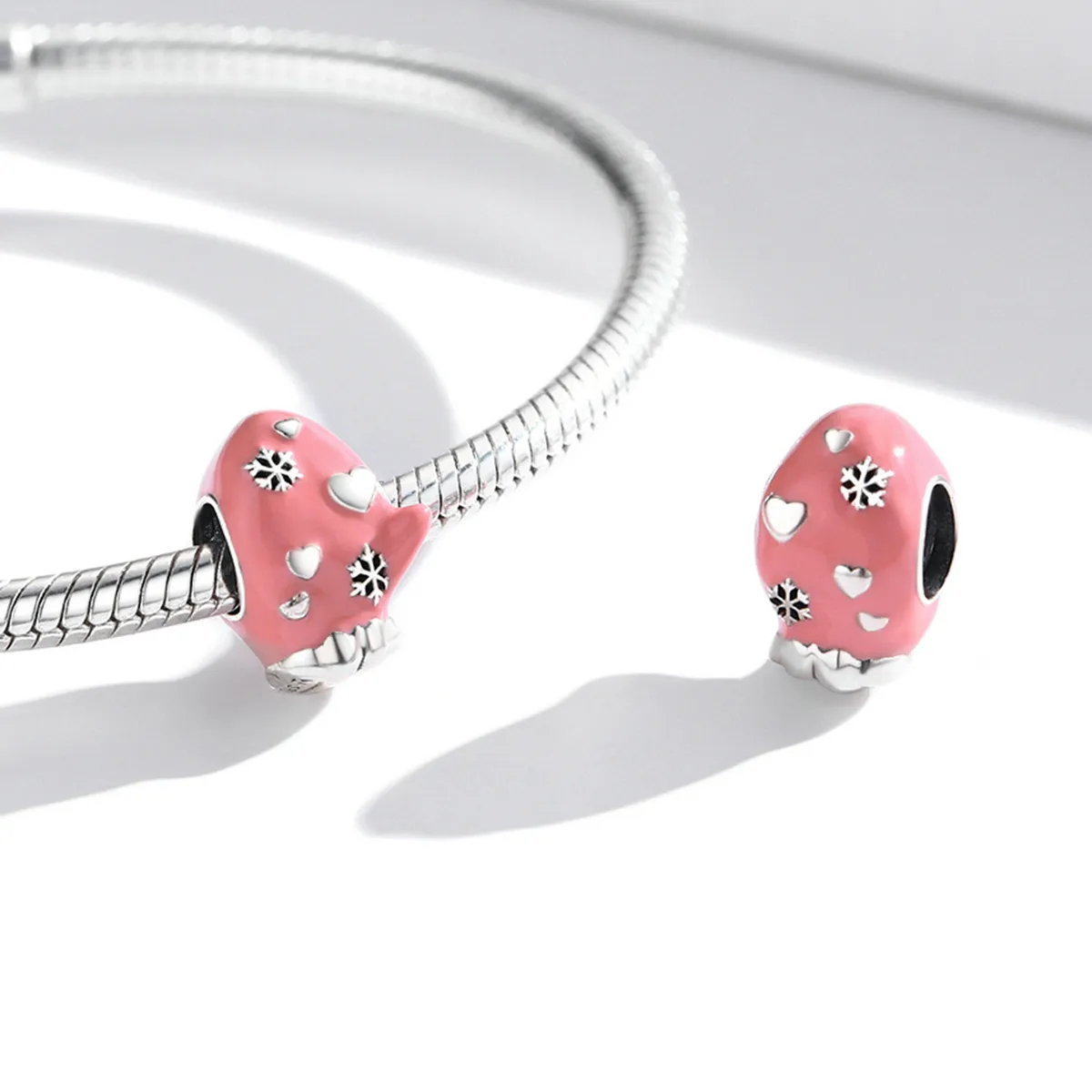 Pandora Style Pink Gloves Charm - SCC2001