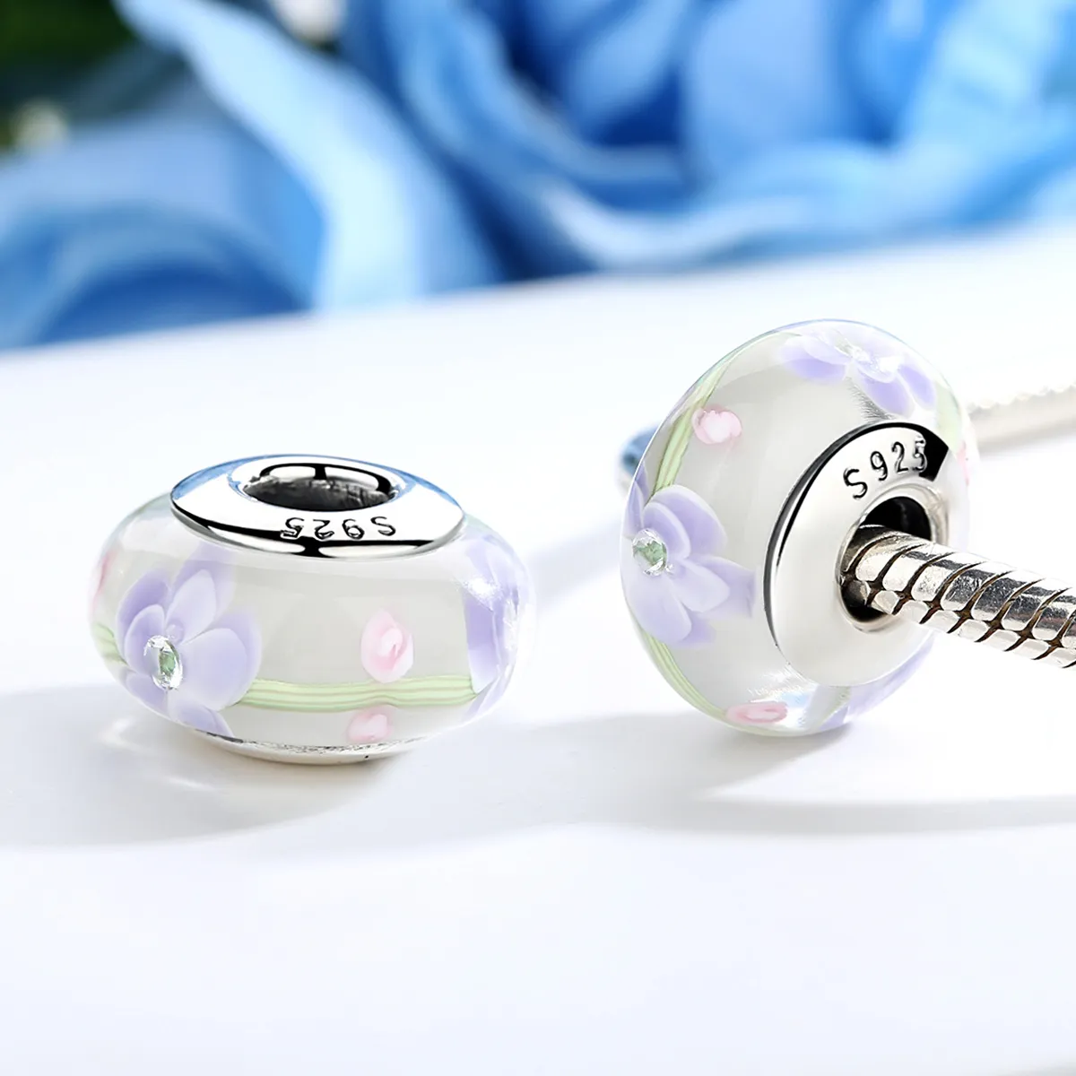 Pandora Style Wisteria Flowers Murano Glass Charm - SCZ019