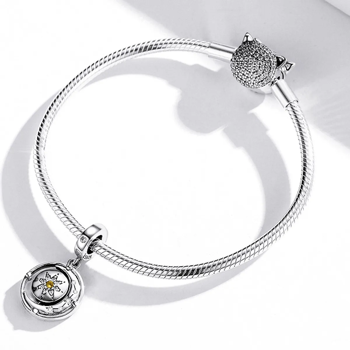 Pandora Style Stars and Moon Flow Dingle - BSC477