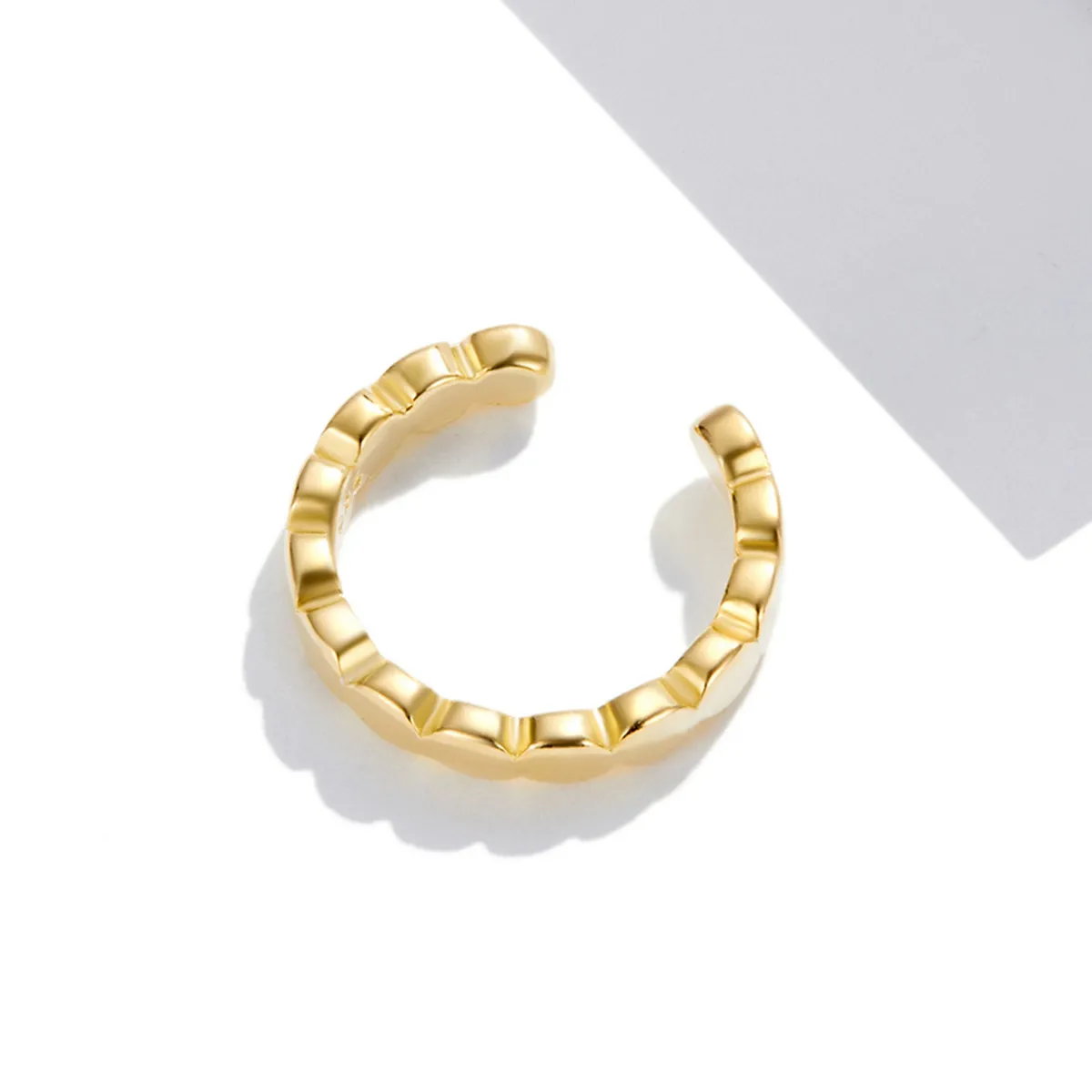 Pandora Style Simple Ear clip - SCE1251