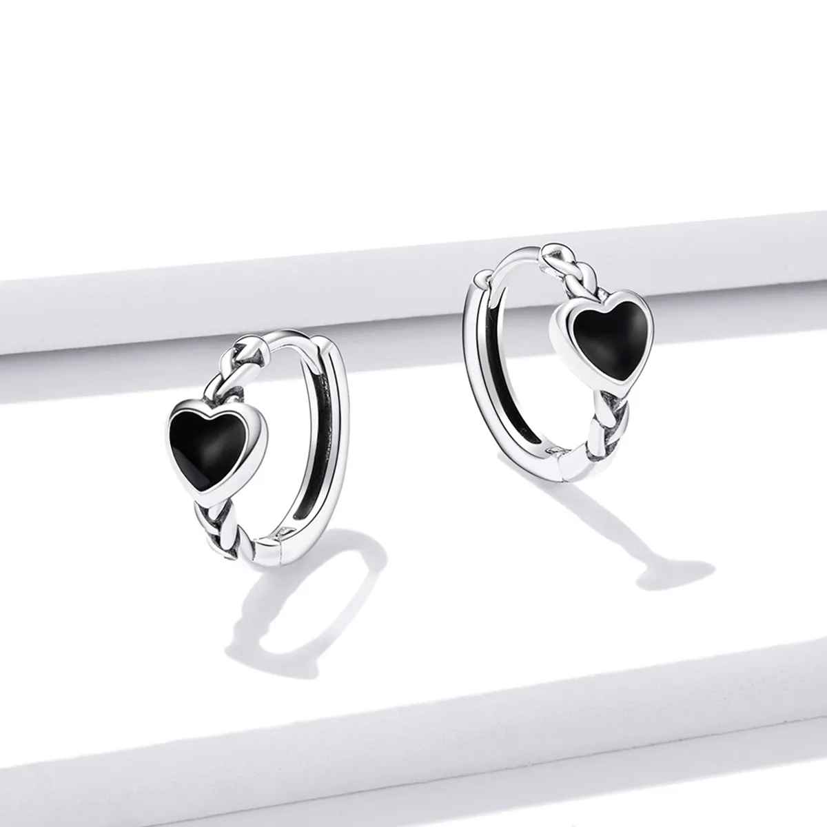 Pandora Style Black Heart Hoop øredobber - BSE456