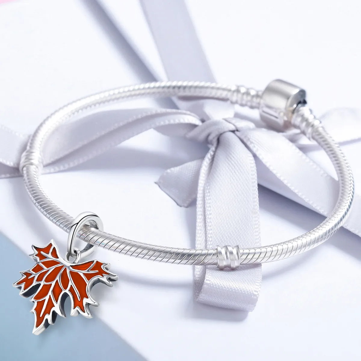 Pandora Style senhøst Maple Leaves Halskjede anheng - SCC585