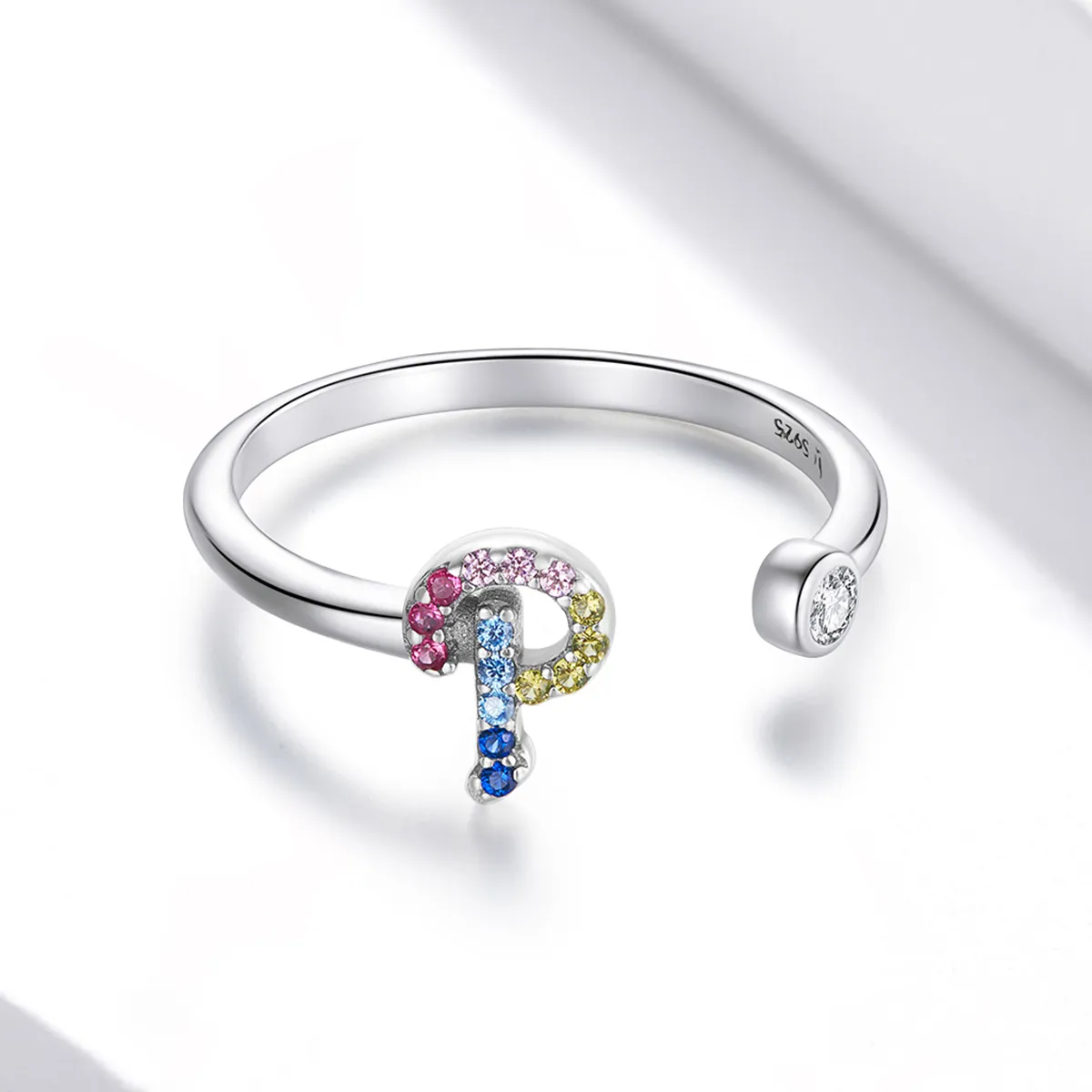 Pandora Style Colorful Letter-P åpen ring - SCR723-P