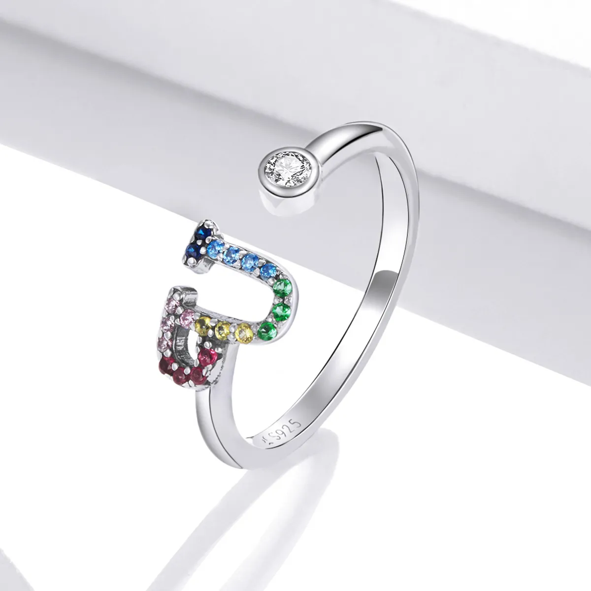 Pandora Style Colorful Letter-U åpen ring - SCR723-U