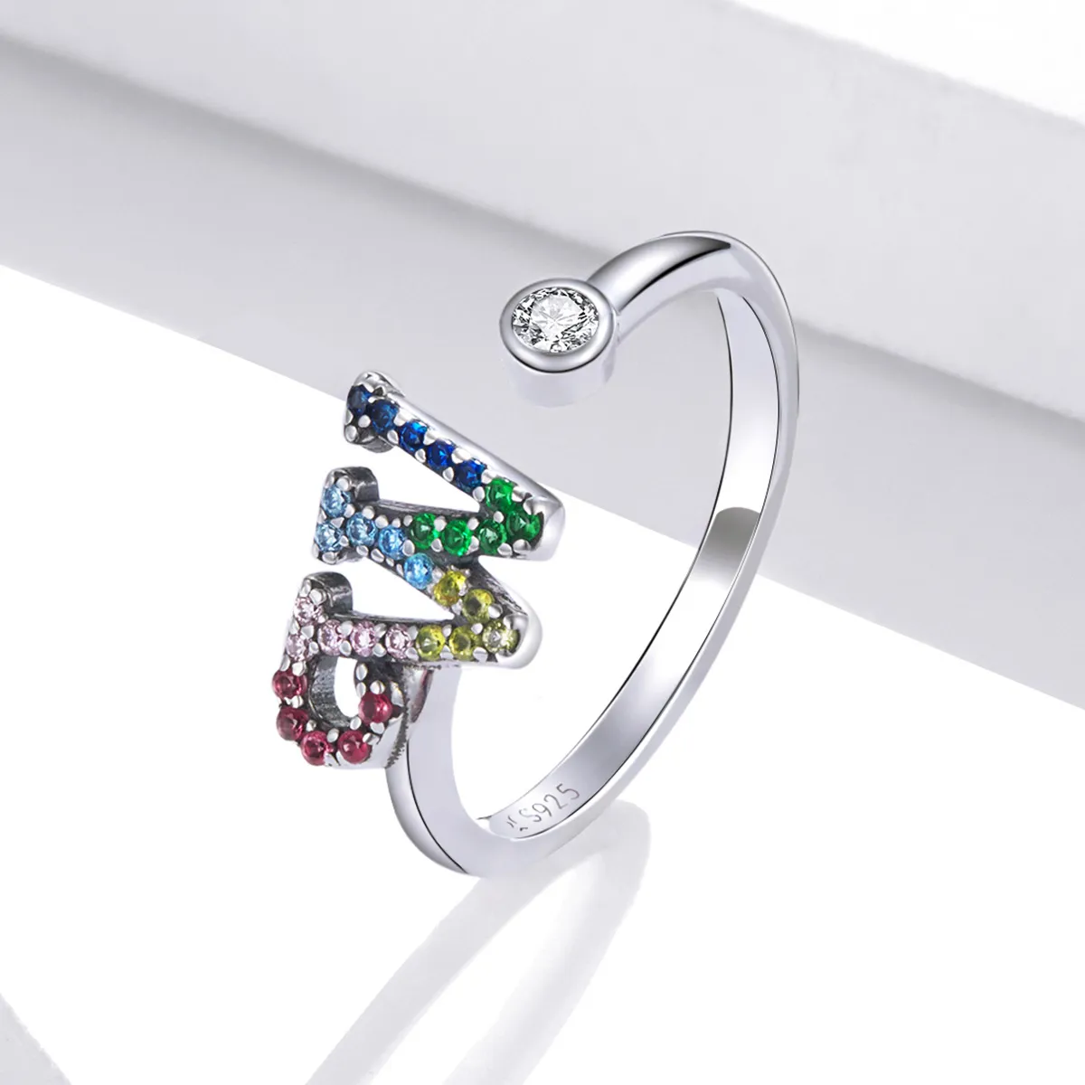 Pandora Style Colorful Letter-W Åpen Ring - SCR723-W