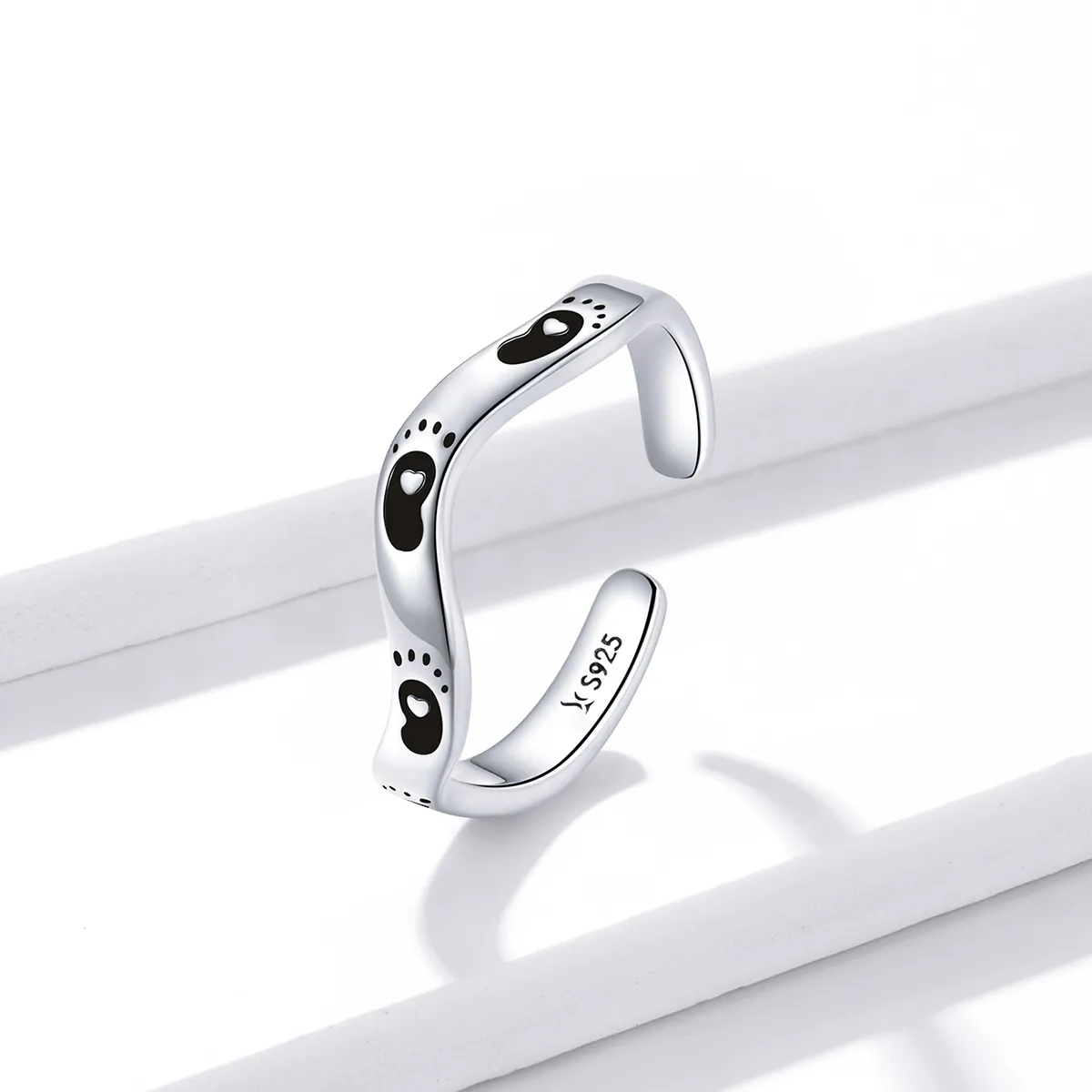 Pandora Style Footprint Open Ring - SCR712