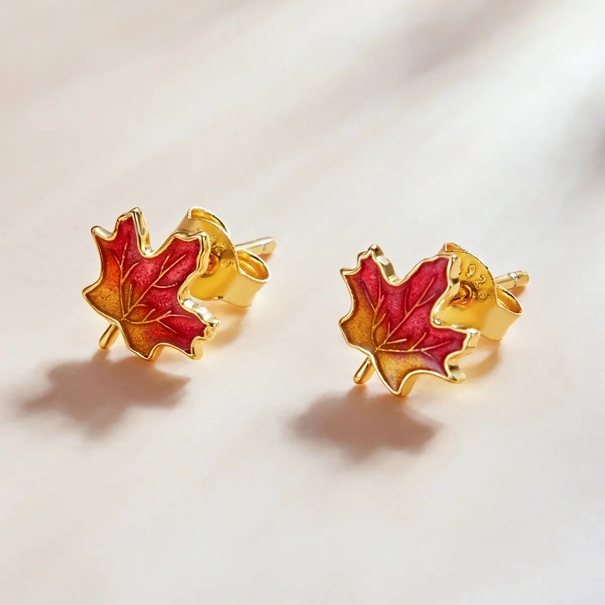 Pandora Style Autumn - Maple Leaf Stud øredobber - SCE1244